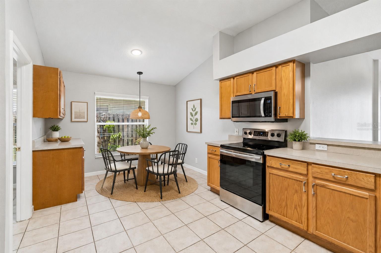 1822 GREYSTONE HEIGHTS DR, VALRICO, FL, 33594