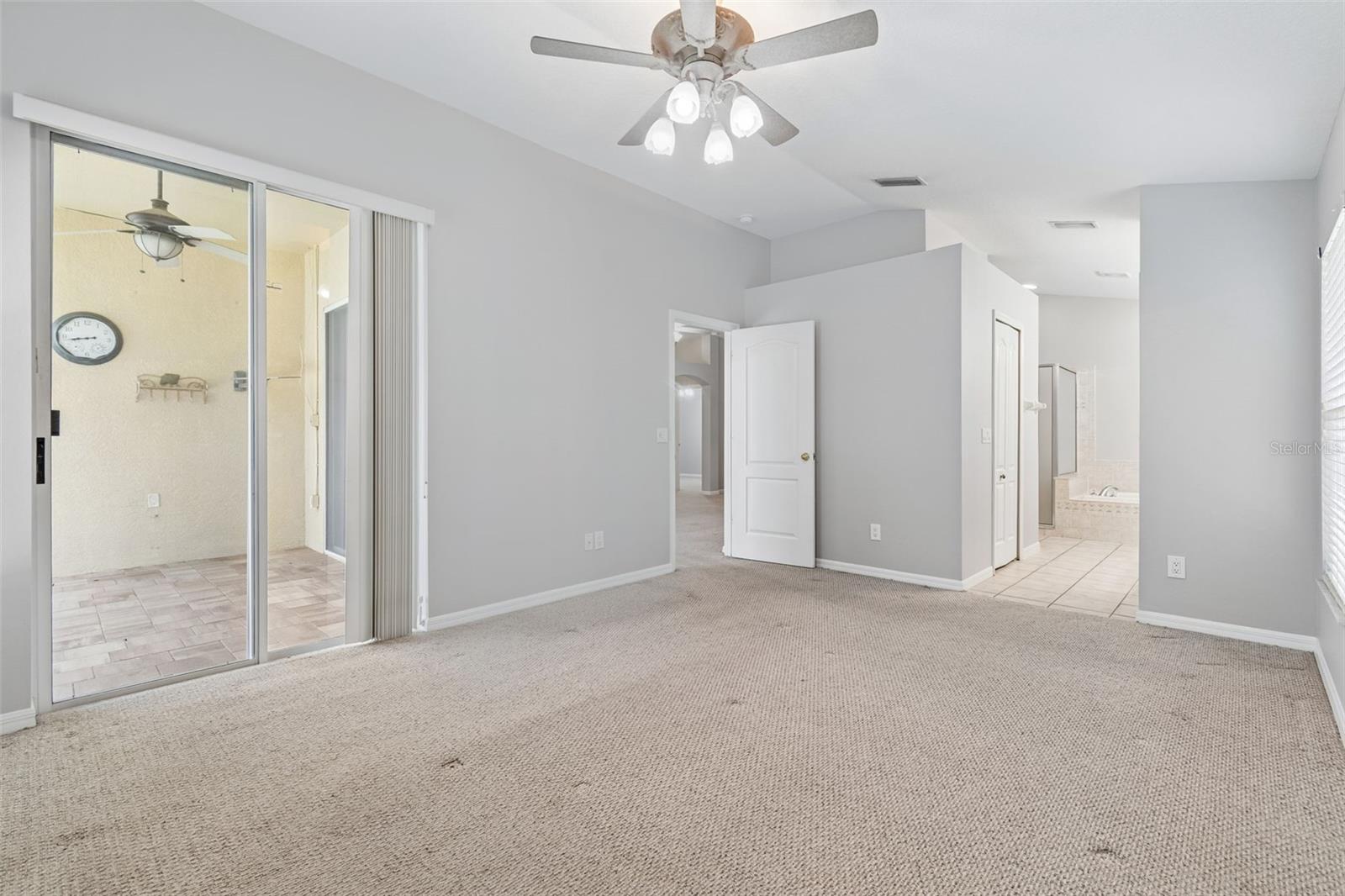 1822 GREYSTONE HEIGHTS DR, VALRICO, FL, 33594