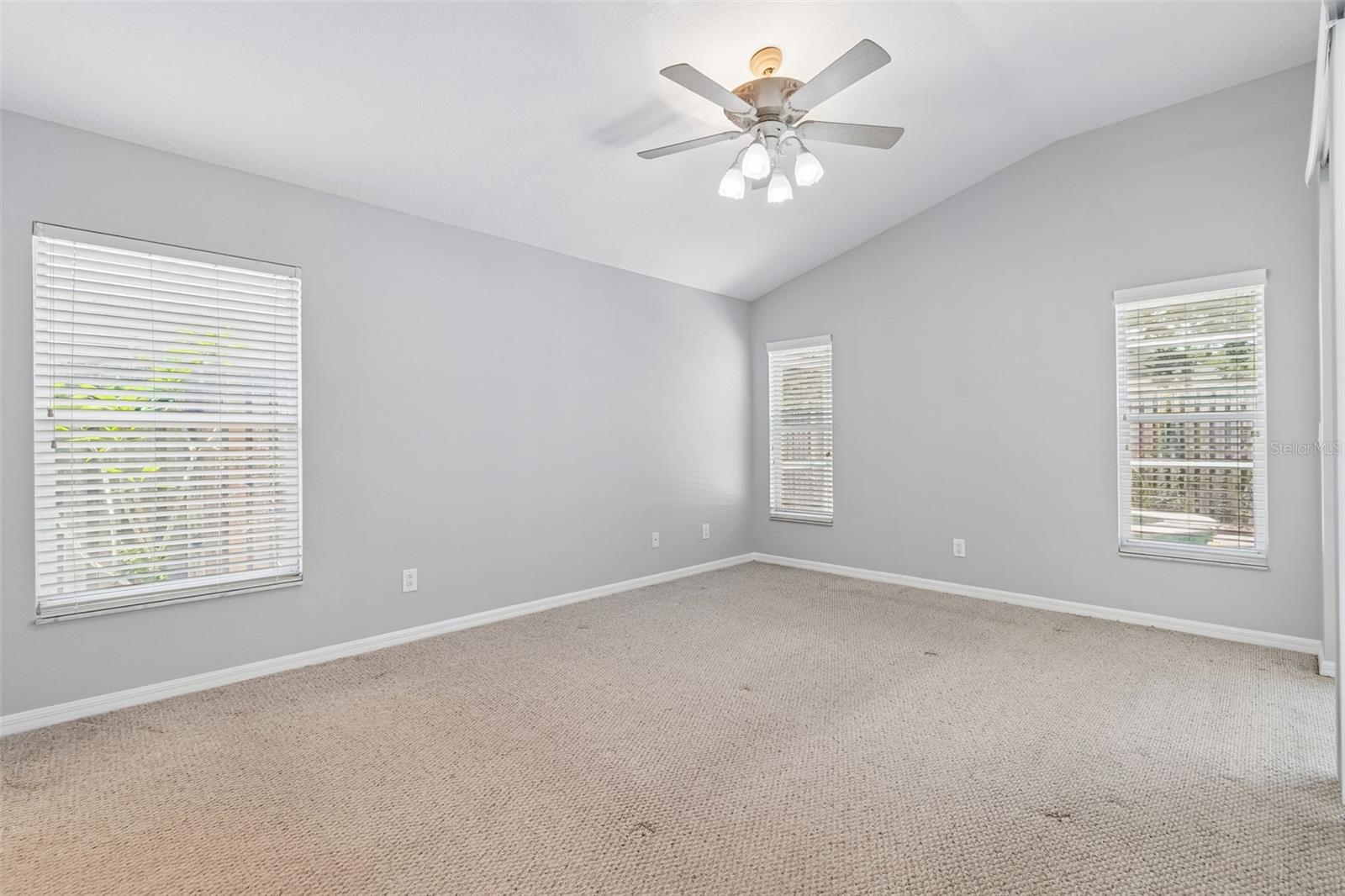 1822 GREYSTONE HEIGHTS DR, VALRICO, FL, 33594