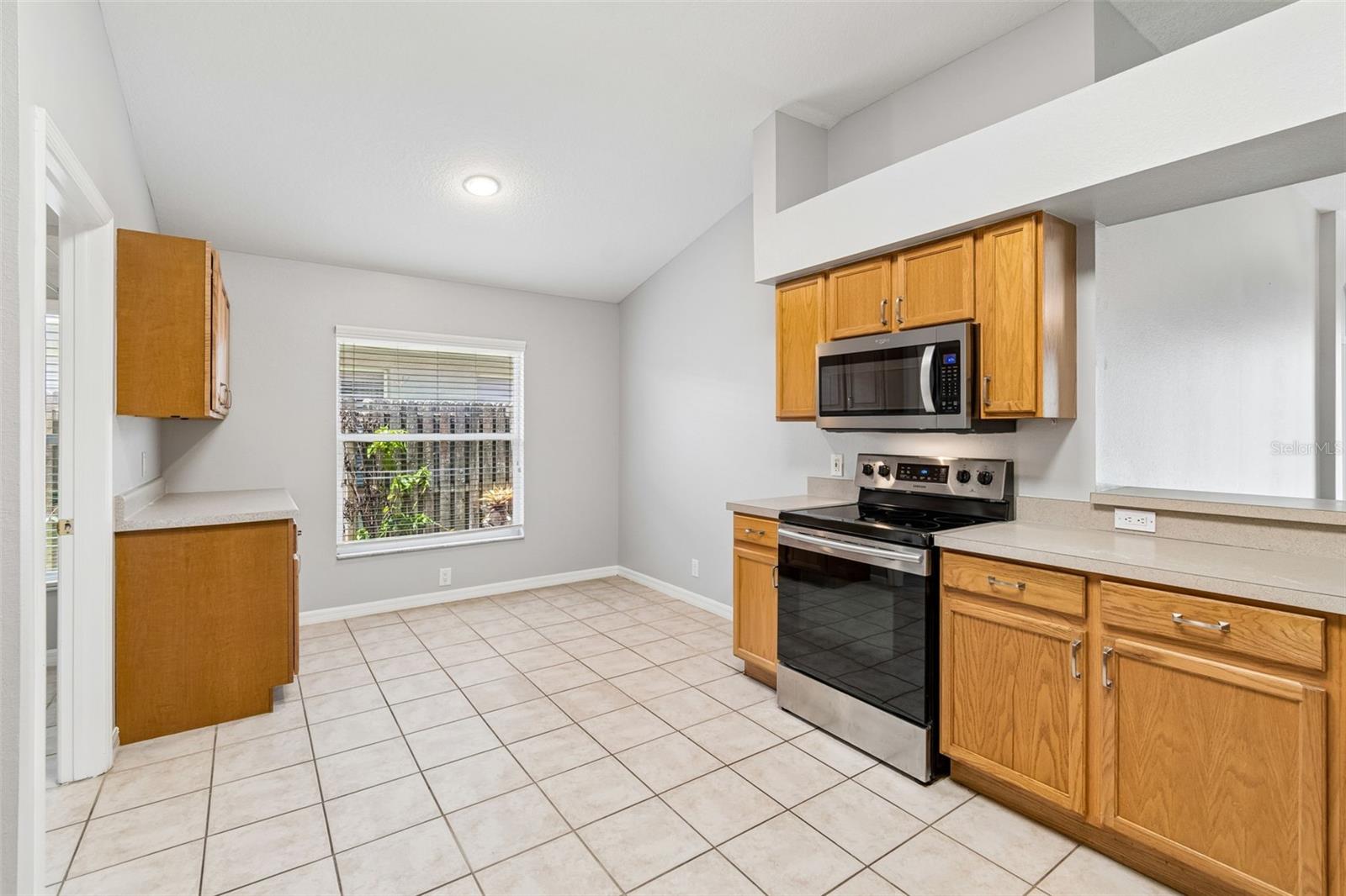 1822 GREYSTONE HEIGHTS DR, VALRICO, FL, 33594