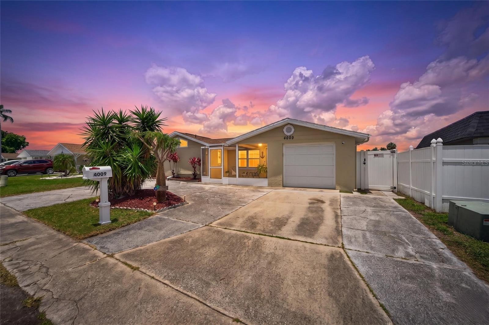 4009 STAR ISLAND DR, HOLIDAY, FL, 34691