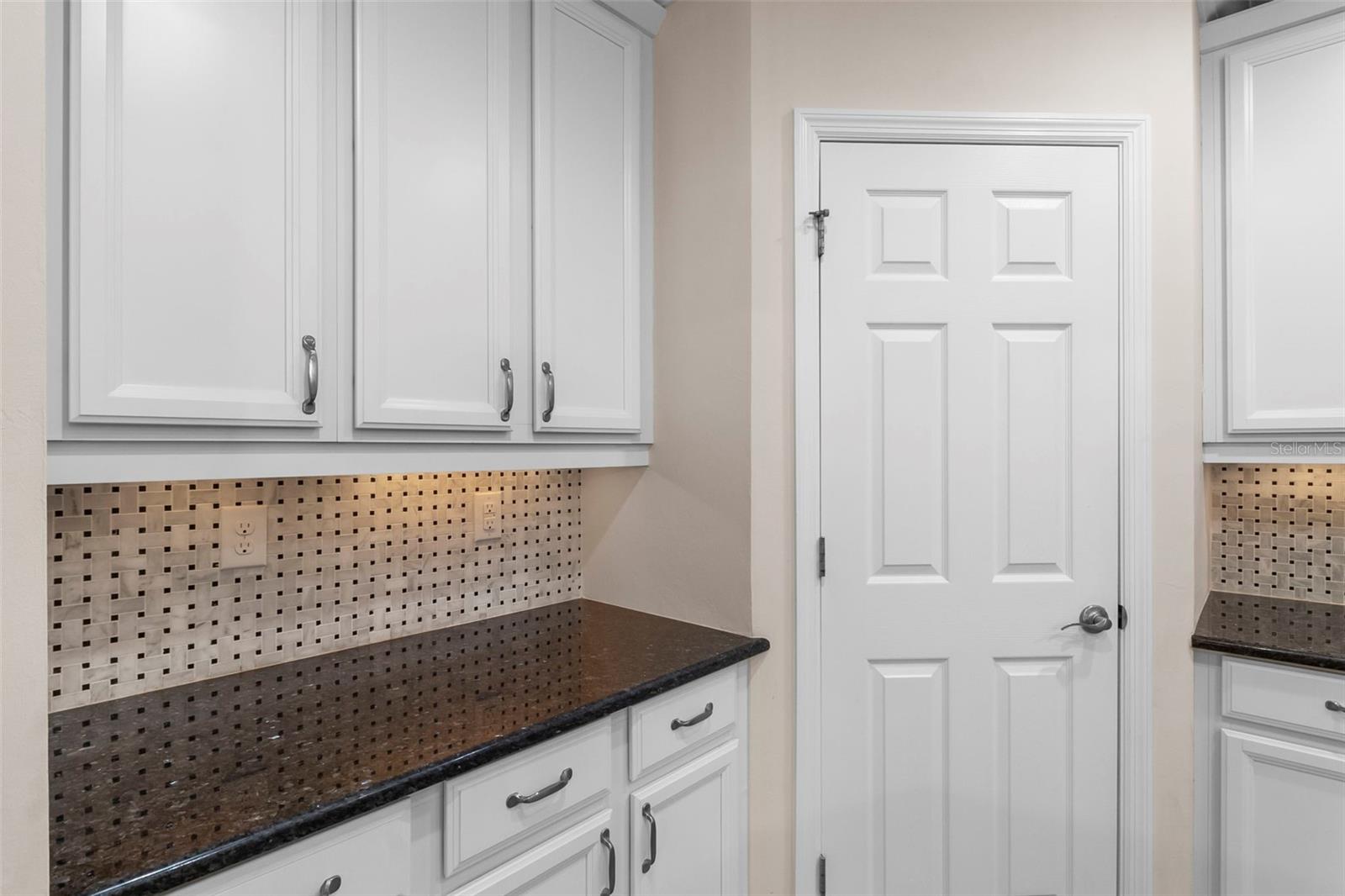 89 NAVIGATION CIR, OSPREY, FL, 34229