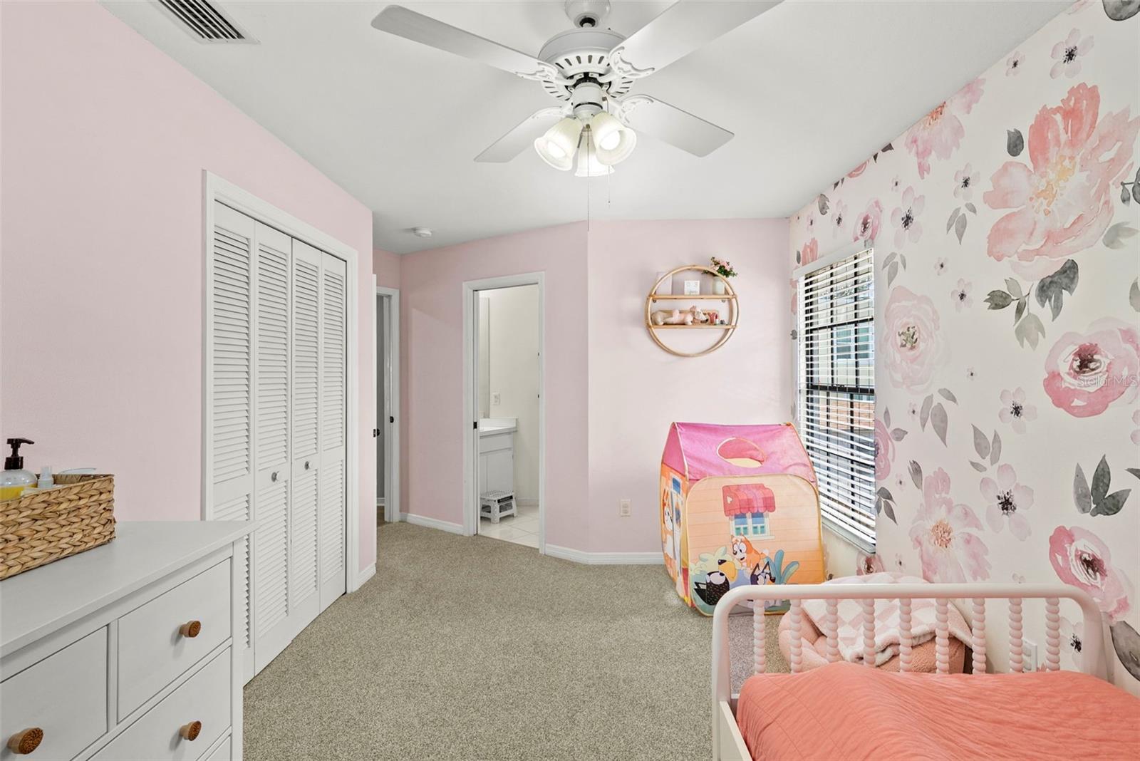 3811 W GRANADA ST, TAMPA, FL, 33629