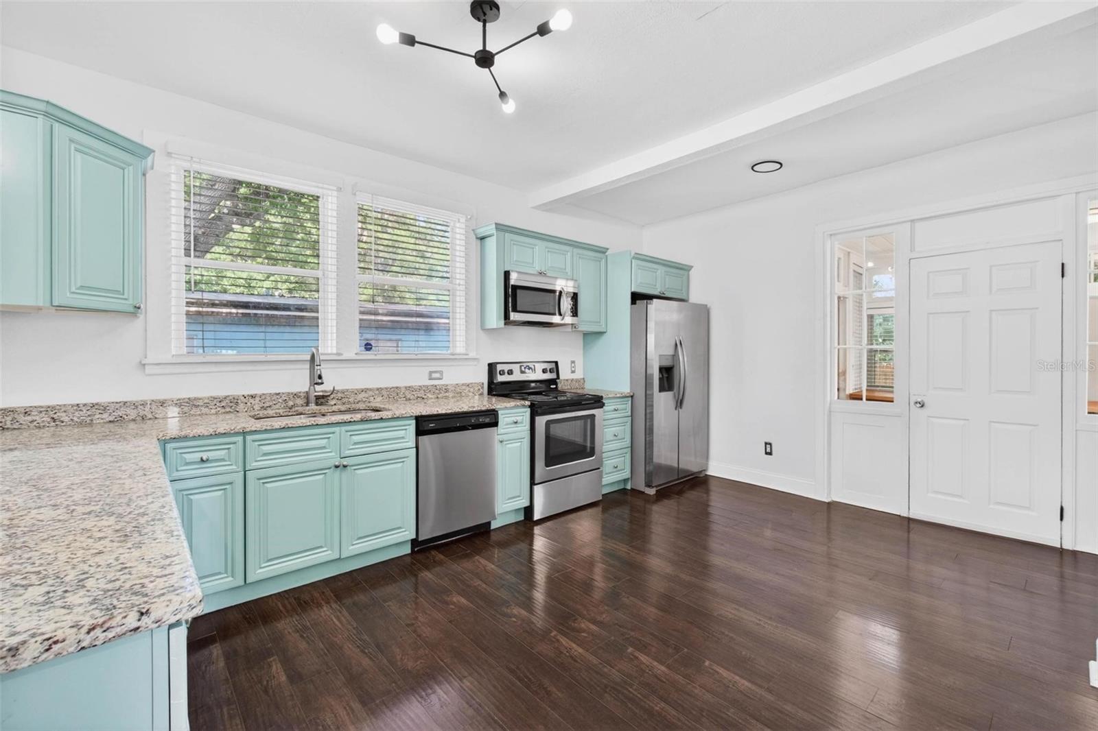 4556 YARMOUTH AVE S, ST PETERSBURG, FL, 33711