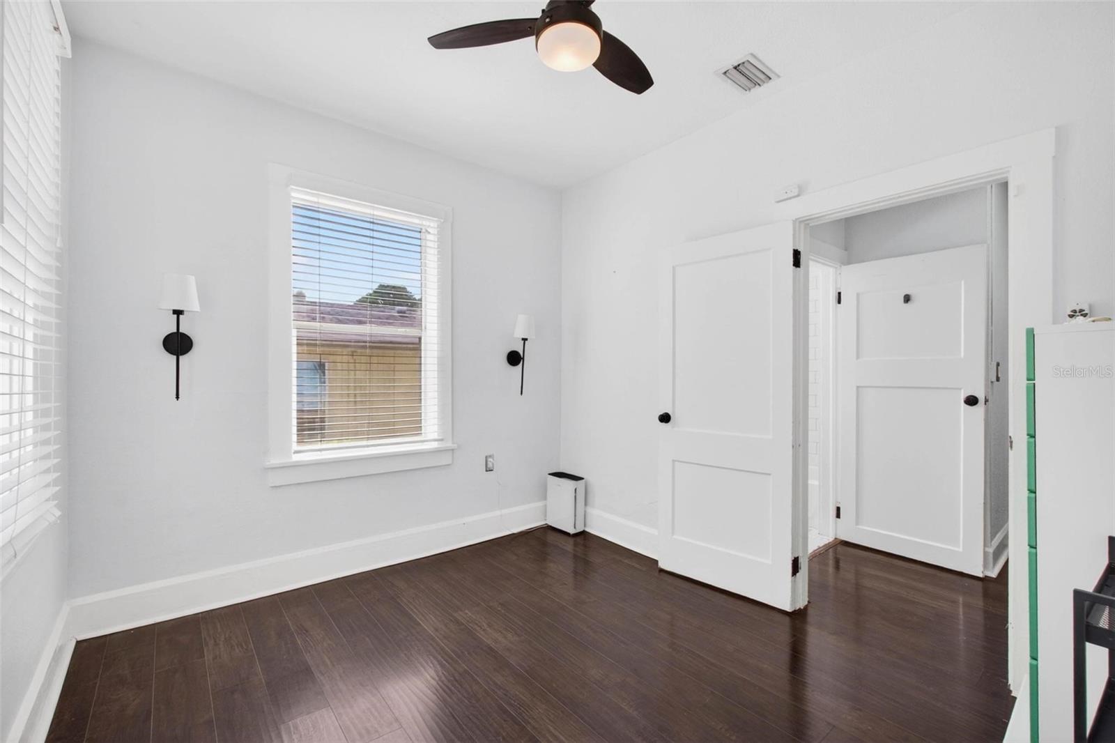 4556 YARMOUTH AVE S, ST PETERSBURG, FL, 33711