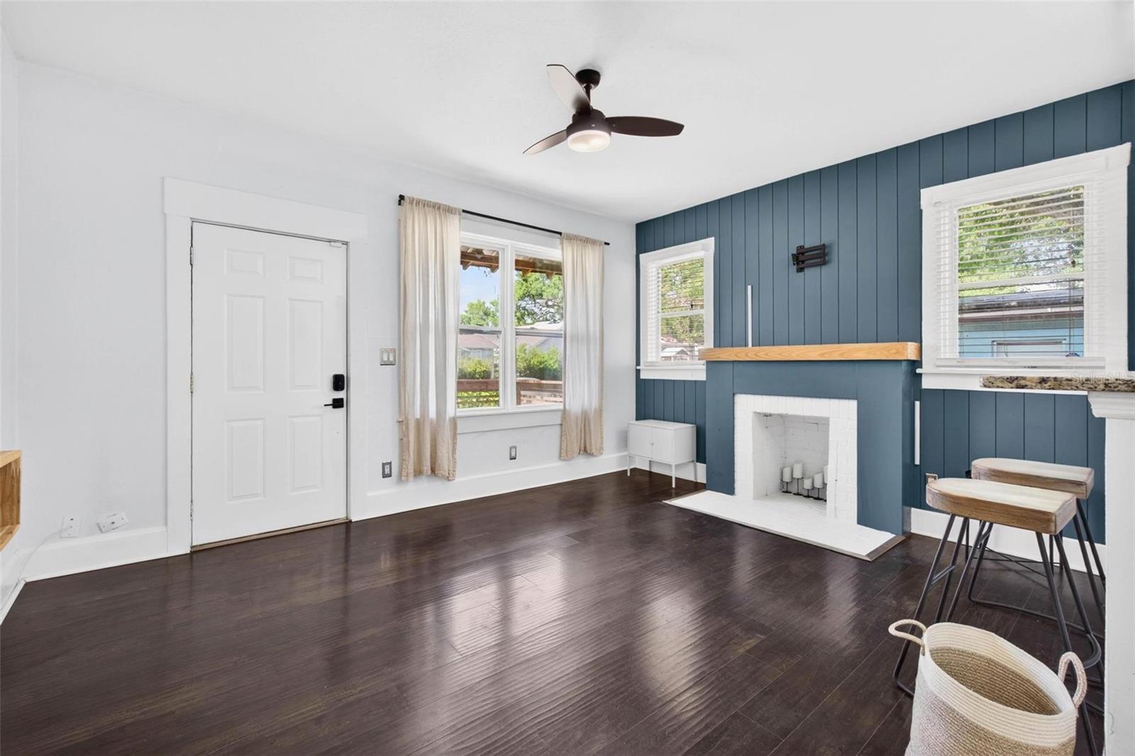 4556 YARMOUTH AVE S, ST PETERSBURG, FL, 33711