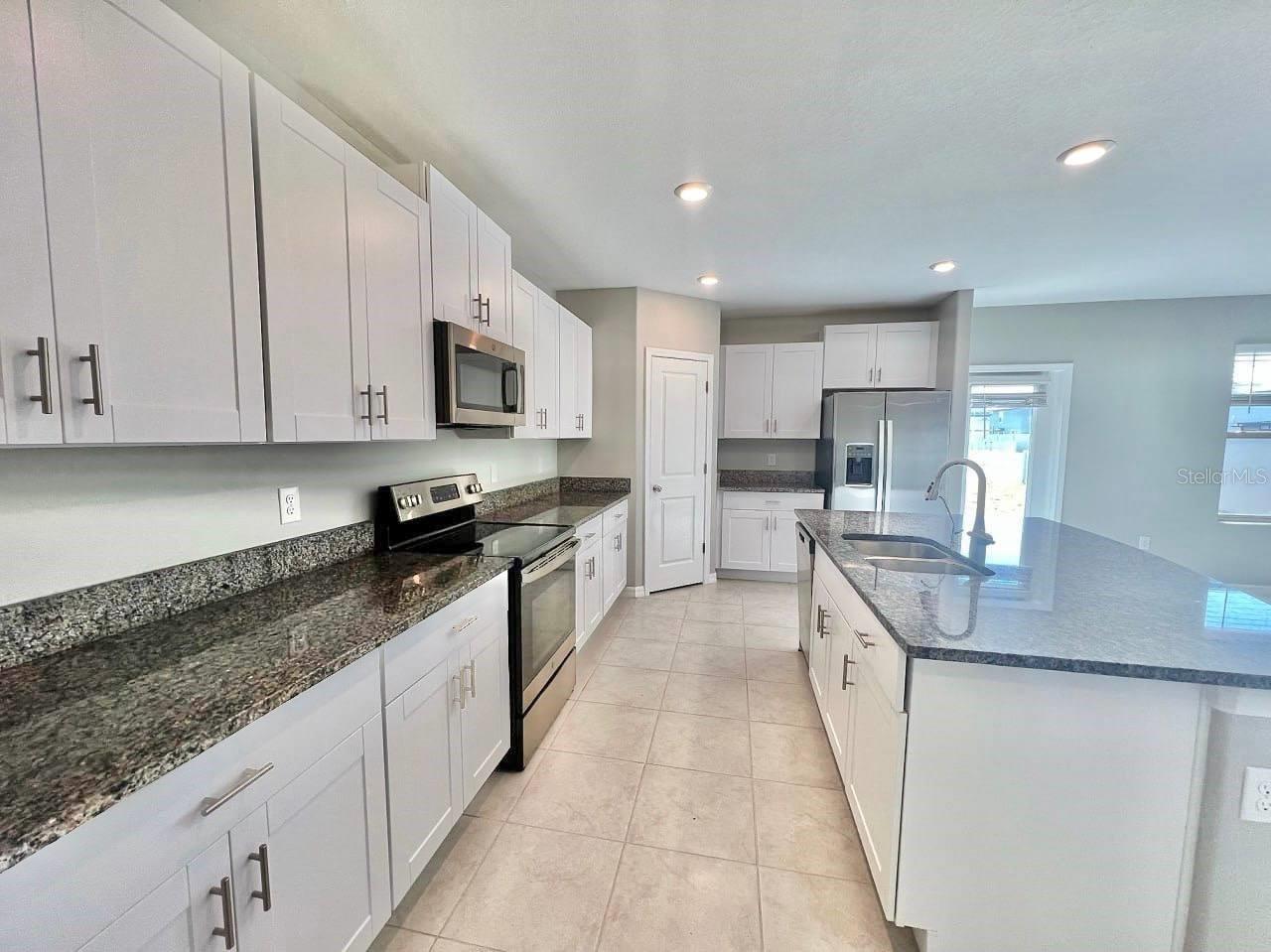 16717 DELIA ST, WIMAUMA, FL, 33598