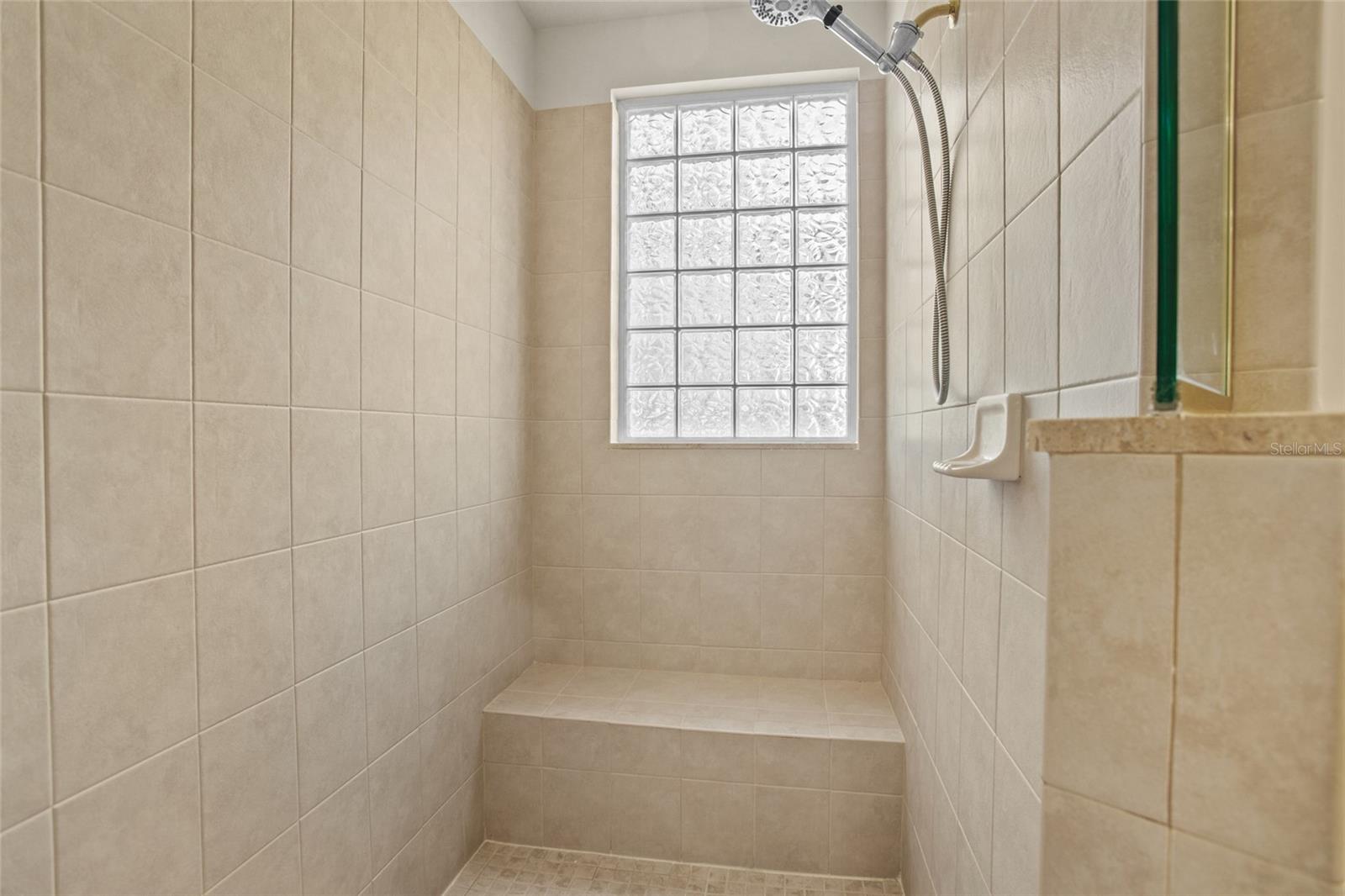 26207 AVENIDA LAS COLINAS, HOWEY IN THE HILLS, FL, 34737