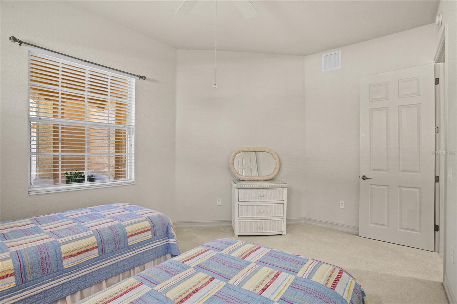 26207 AVENIDA LAS COLINAS, HOWEY IN THE HILLS, FL, 34737