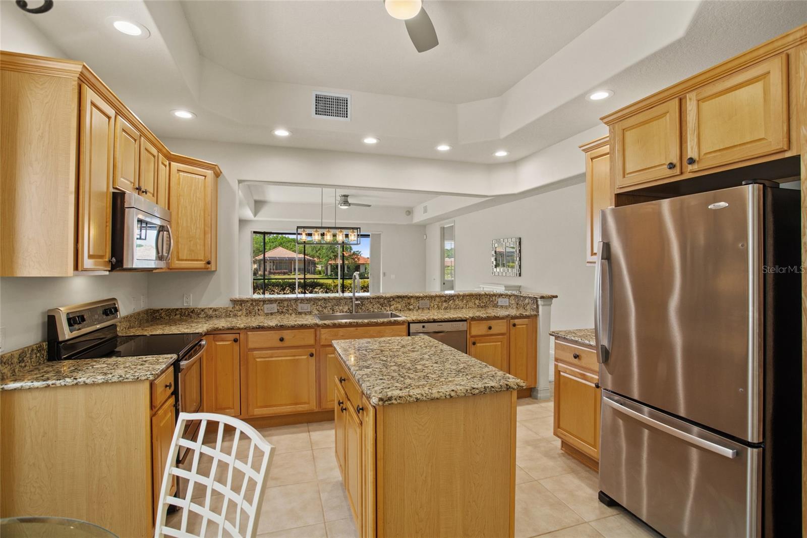 26207 AVENIDA LAS COLINAS, HOWEY IN THE HILLS, FL, 34737