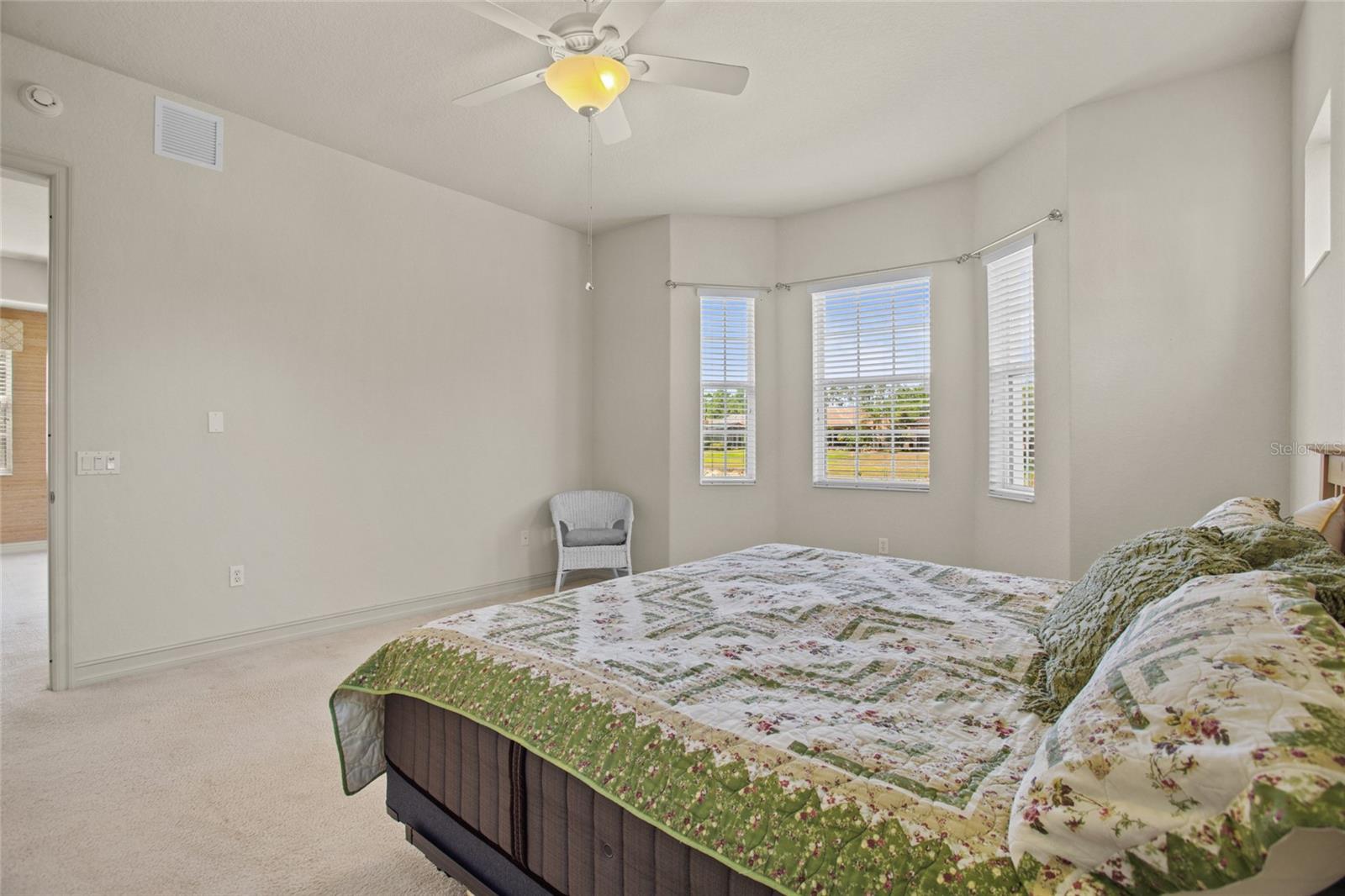 26207 AVENIDA LAS COLINAS, HOWEY IN THE HILLS, FL, 34737