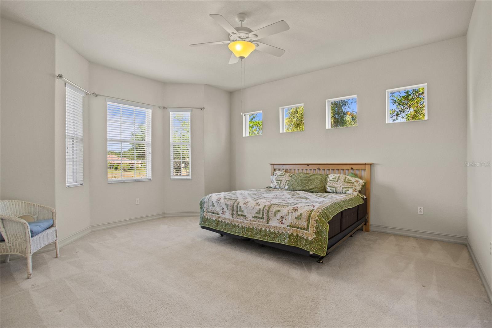 26207 AVENIDA LAS COLINAS, HOWEY IN THE HILLS, FL, 34737