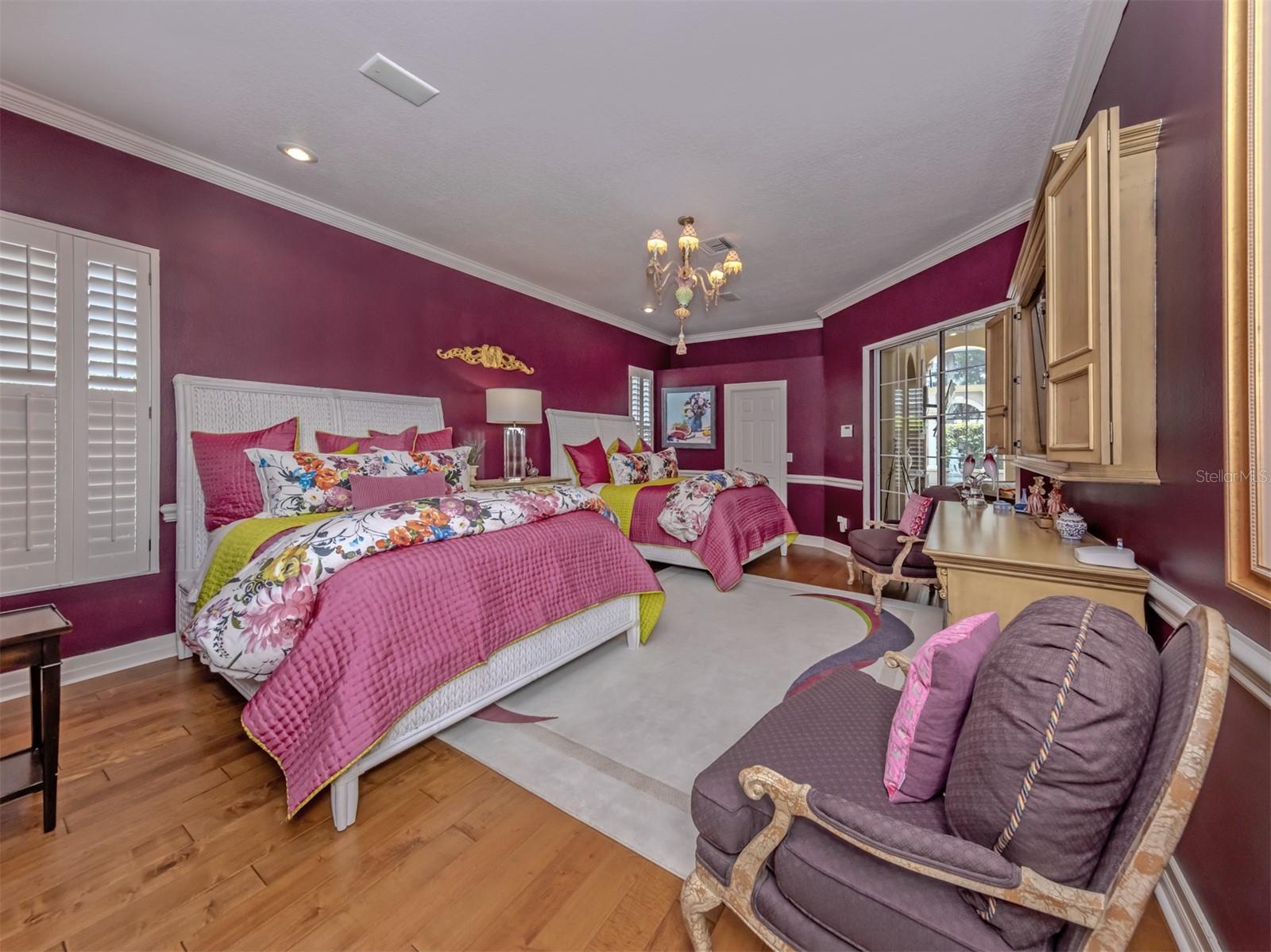 302 STONE BRIAR CREEK DR, VENICE, FL, 34292