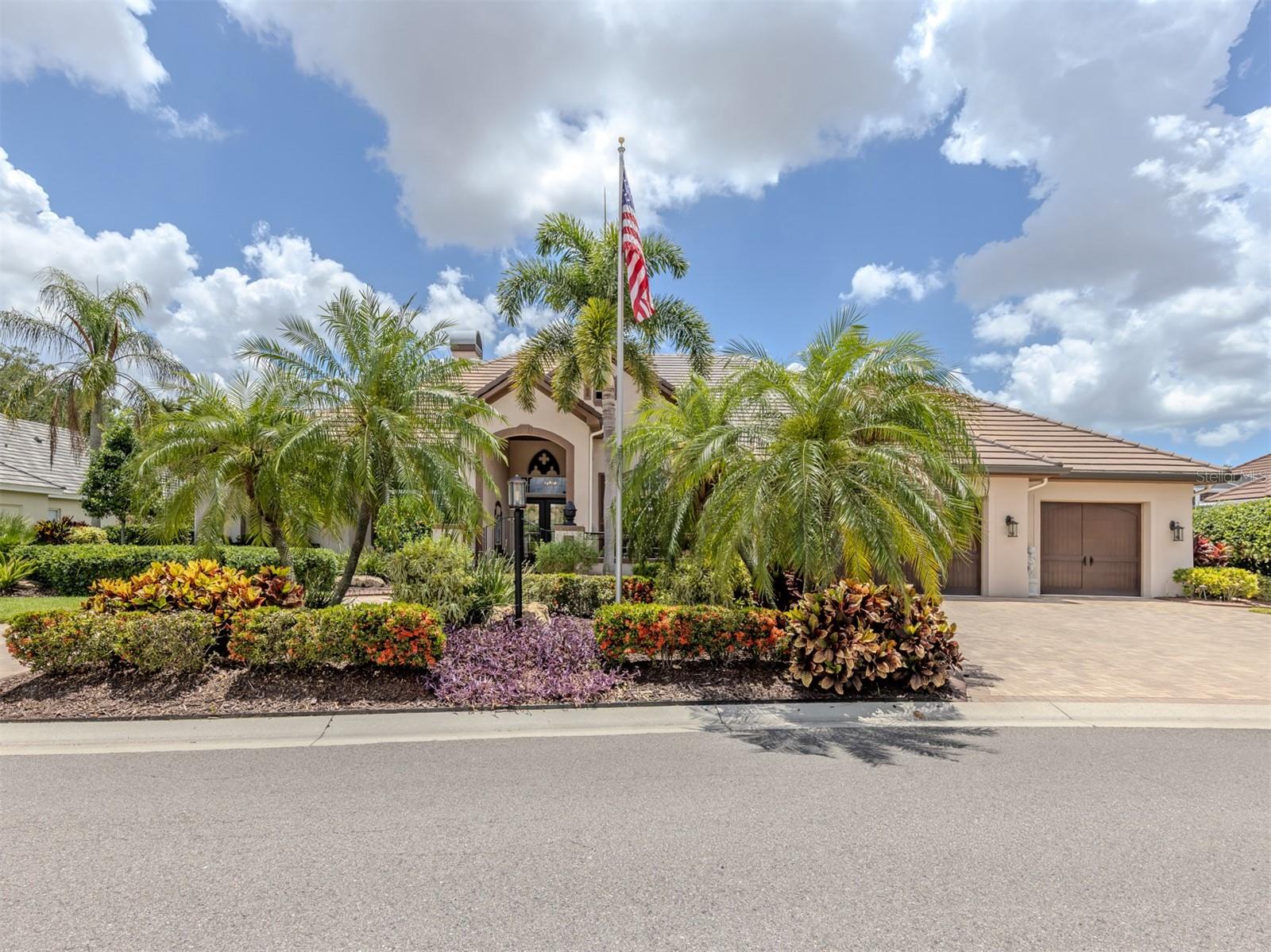 302 STONE BRIAR CREEK DR, VENICE, FL, 34292