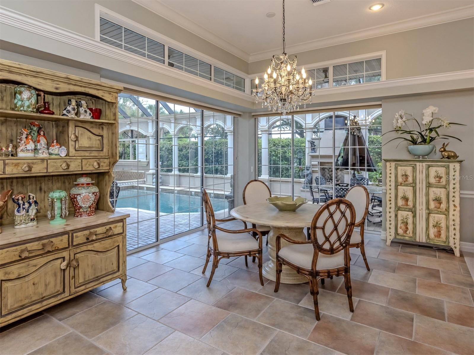 302 STONE BRIAR CREEK DR, VENICE, FL, 34292