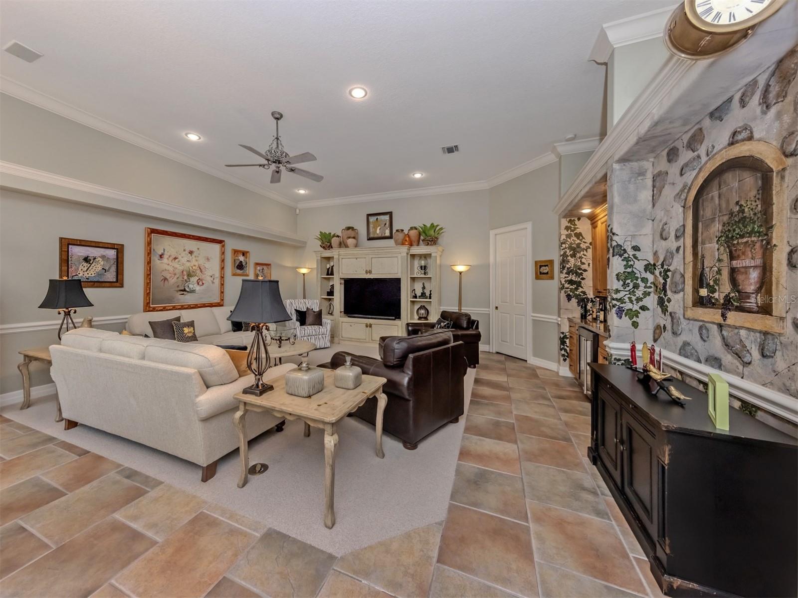 302 STONE BRIAR CREEK DR, VENICE, FL, 34292
