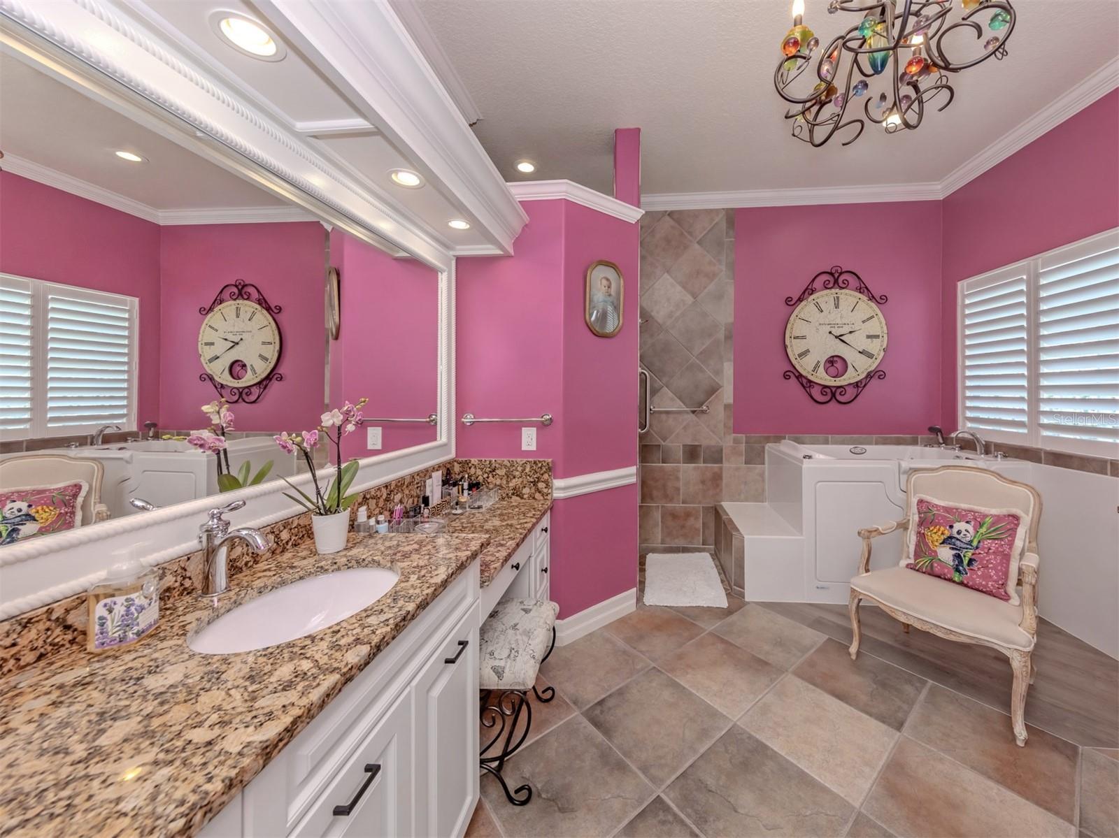 302 STONE BRIAR CREEK DR, VENICE, FL, 34292