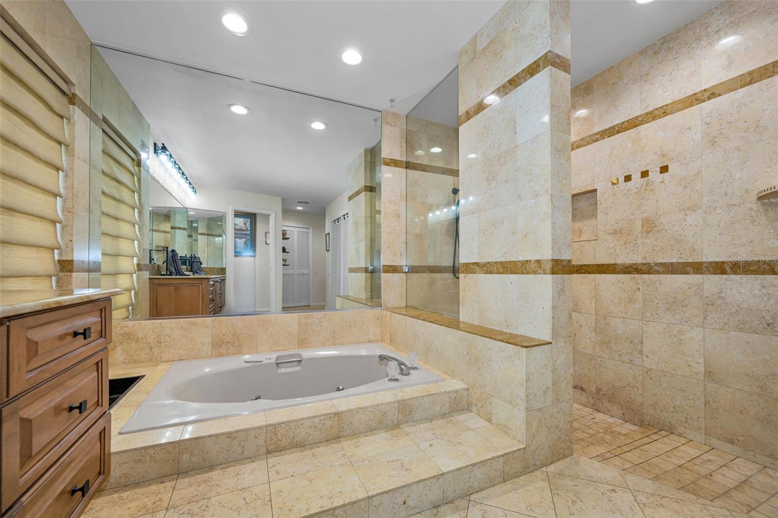 6207 IROQUOIS CT, ODESSA, FL, 33556