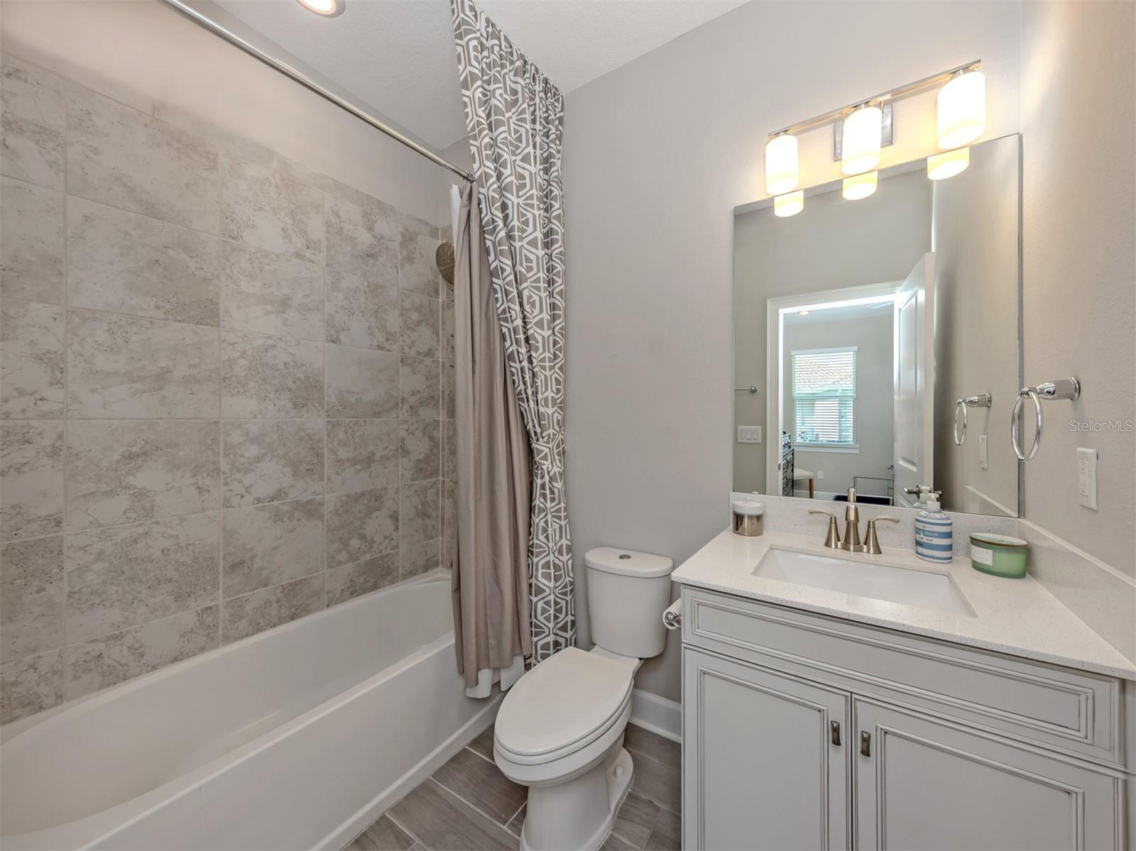 117 DAYLILY BLVD, NOKOMIS, FL, 34275