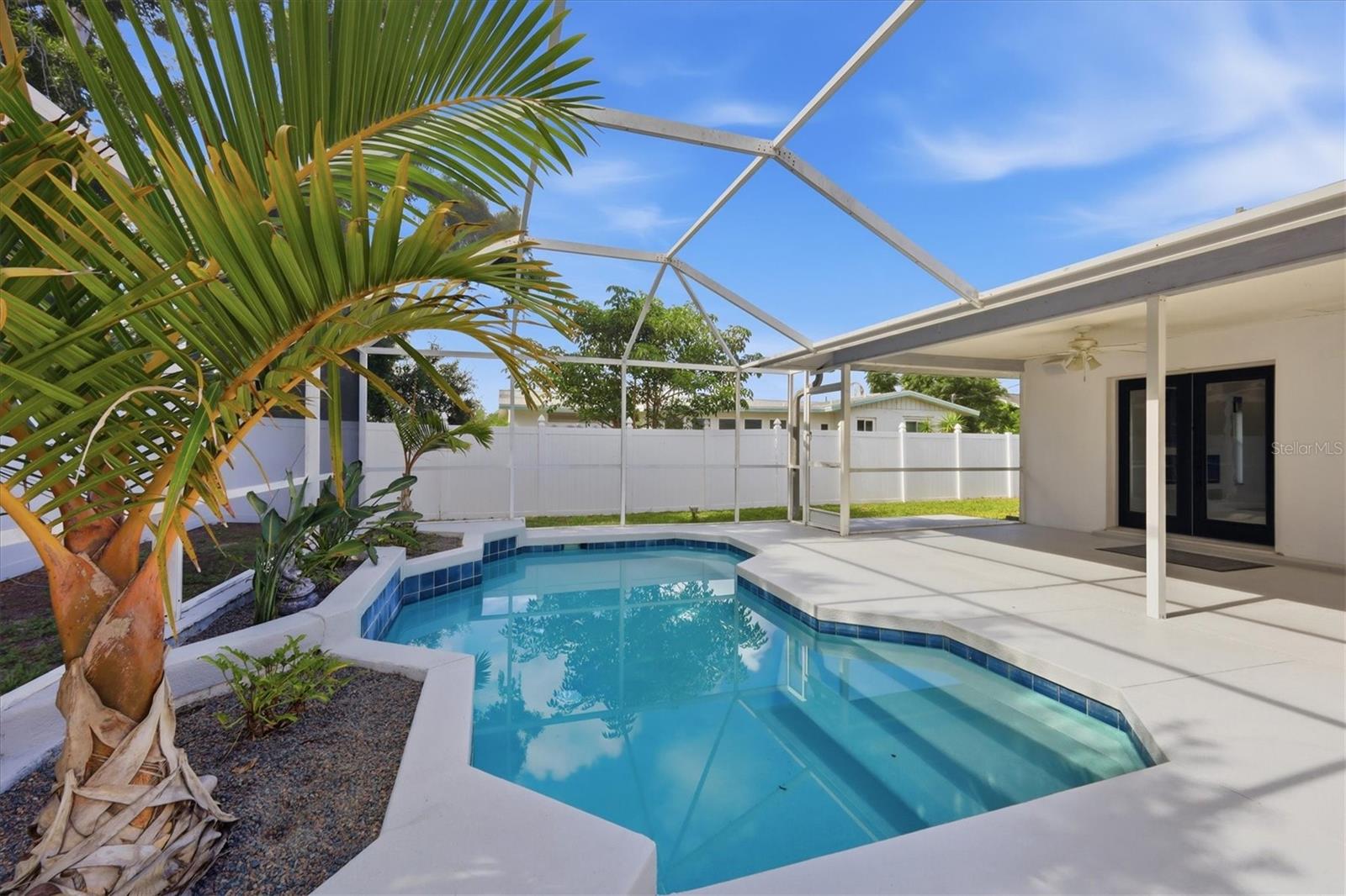 201 HONORE AVE, SARASOTA, FL, 34232