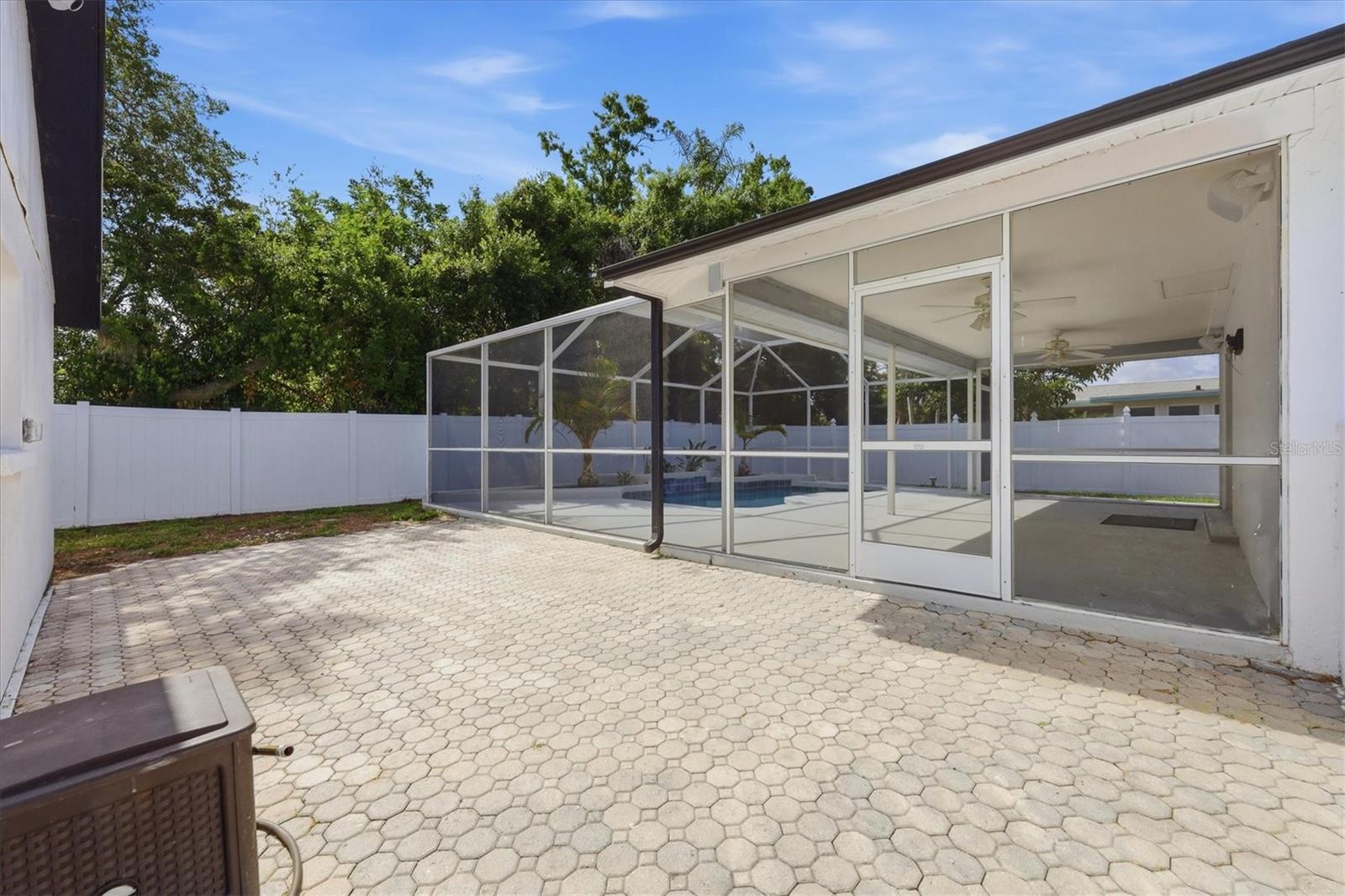 201 HONORE AVE, SARASOTA, FL, 34232