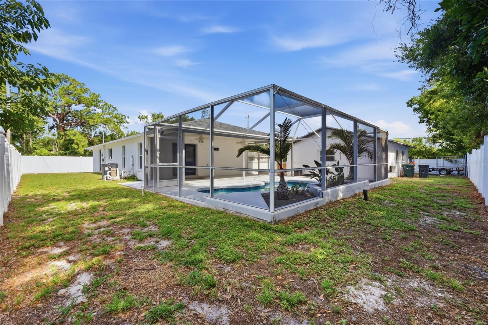 201 HONORE AVE, SARASOTA, FL, 34232