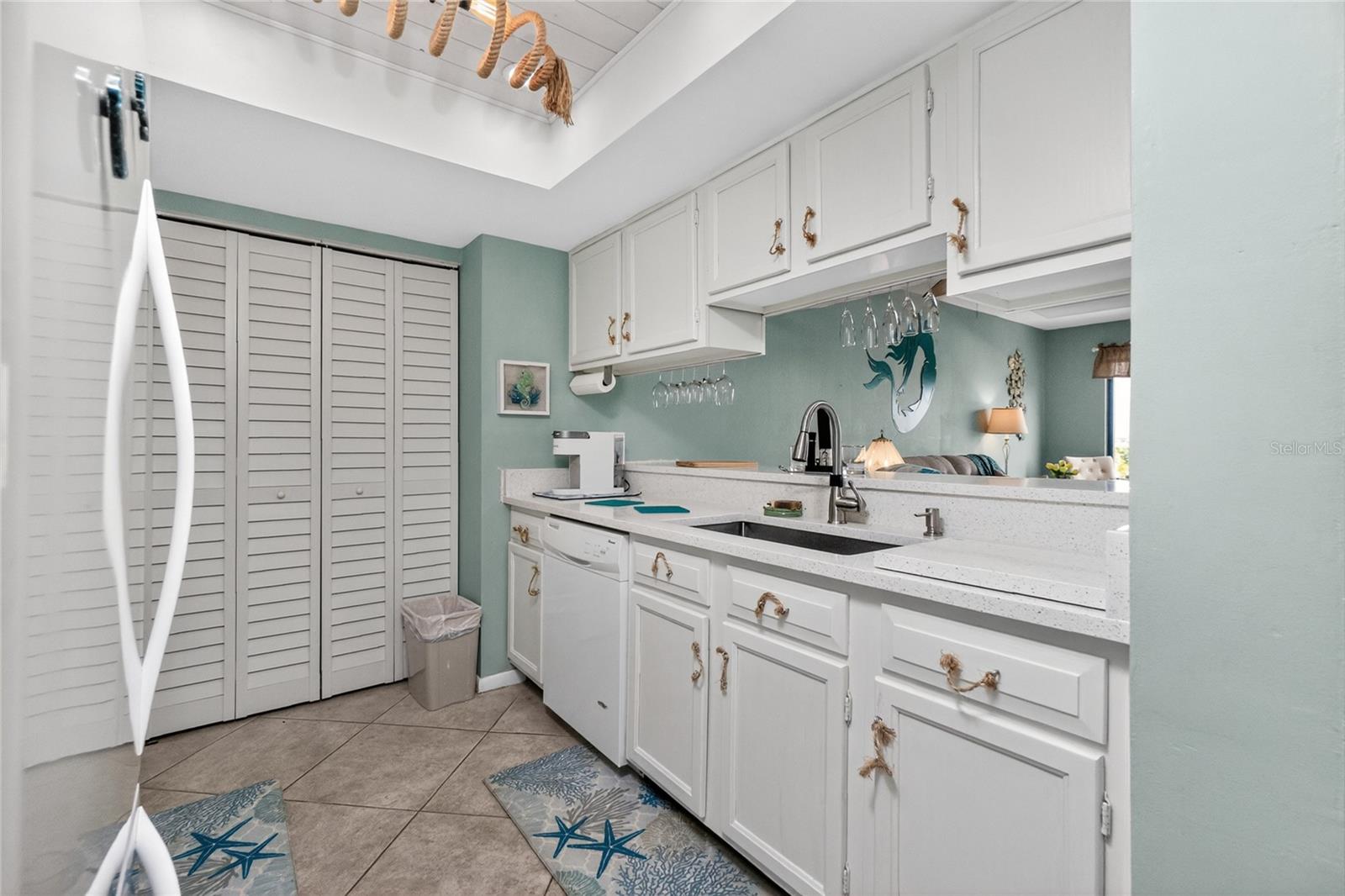 25188 MARION AVE #F207, PUNTA GORDA, FL, 33950