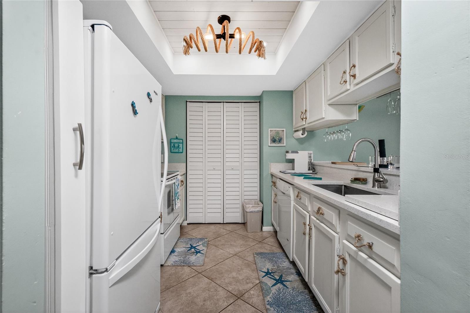 25188 MARION AVE #F207, PUNTA GORDA, FL, 33950