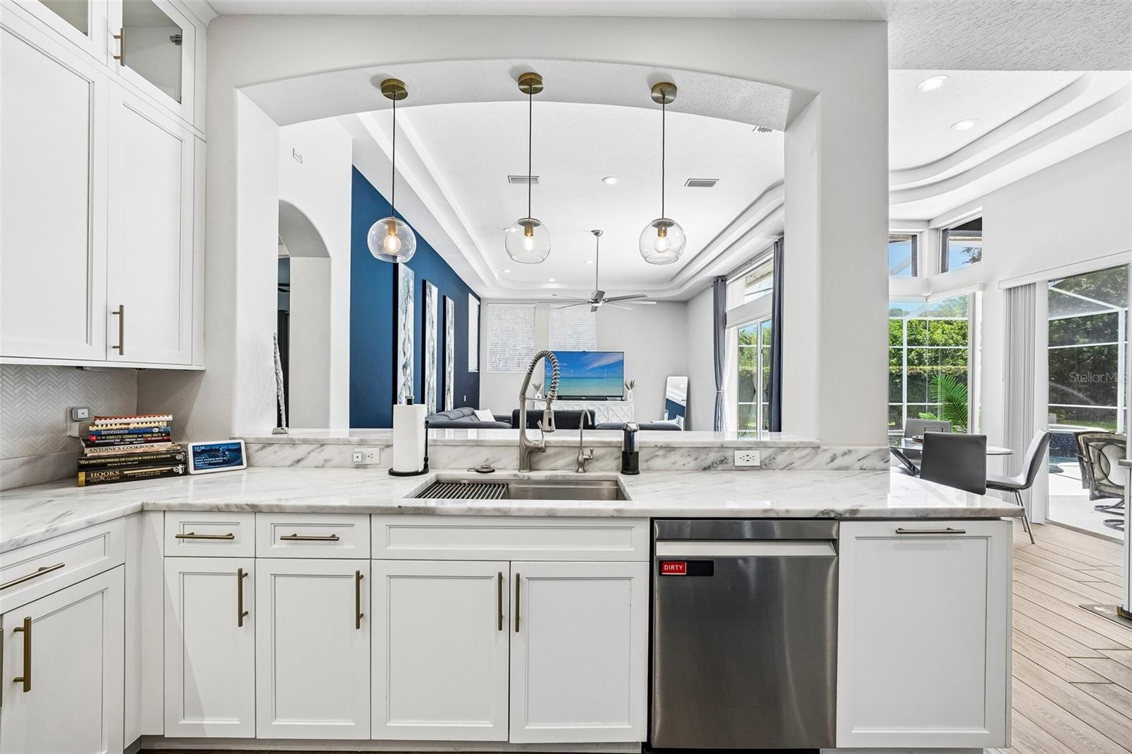 9039 WATERASH LN N, PINELLAS PARK, FL, 33782