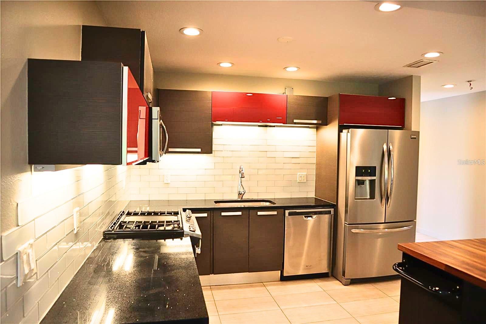 4820 KESTRAL PARK CIR #18, SARASOTA, FL, 34231