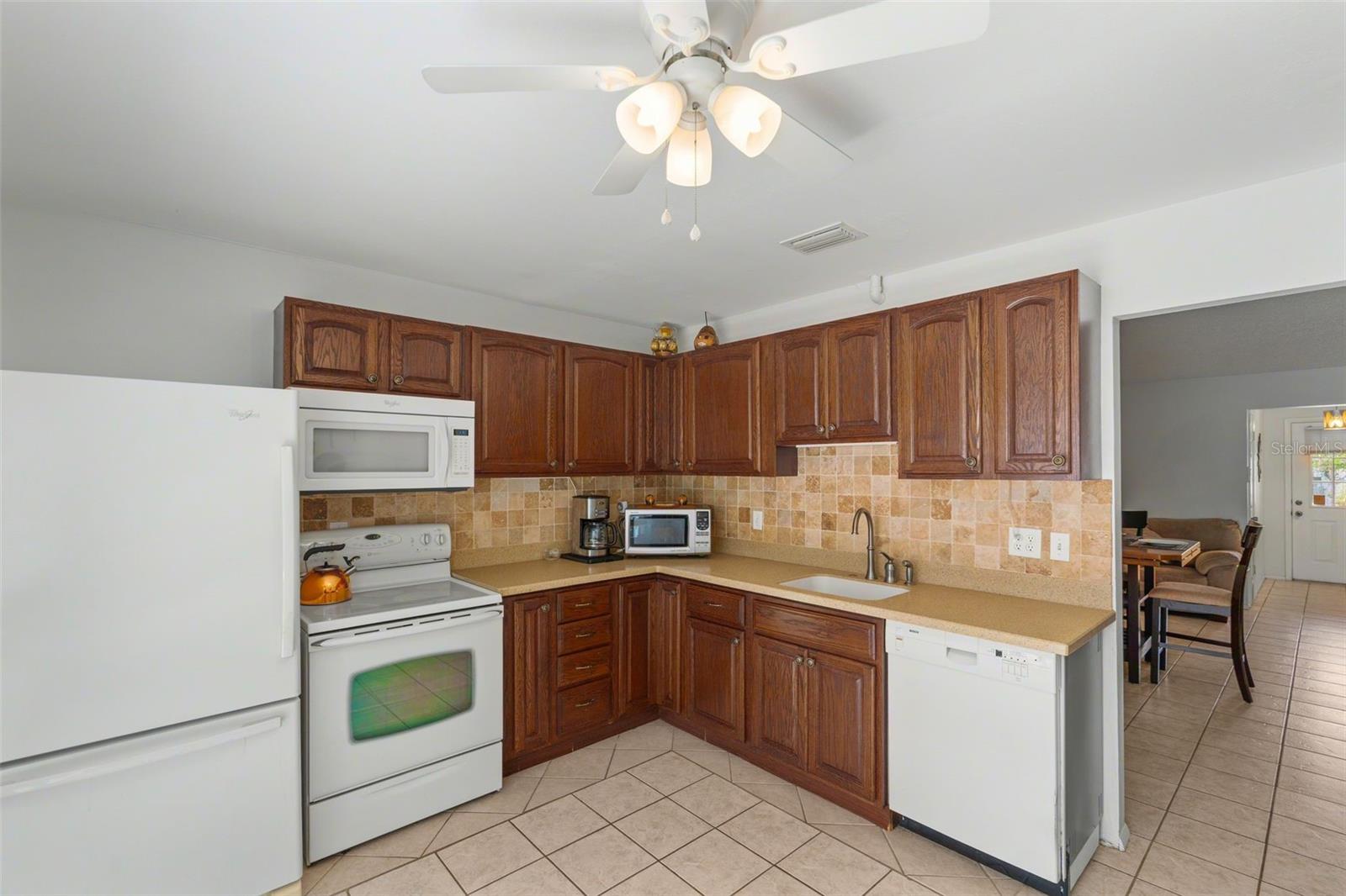 4105 43RD AVE W, BRADENTON, FL, 34205