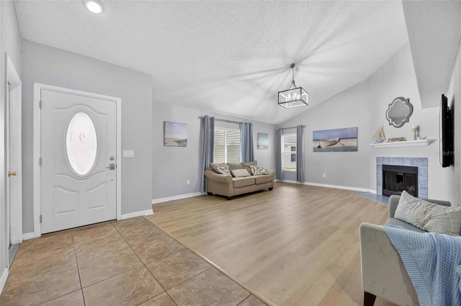 2078 SHADOW PINE DR, BRANDON, FL, 33511