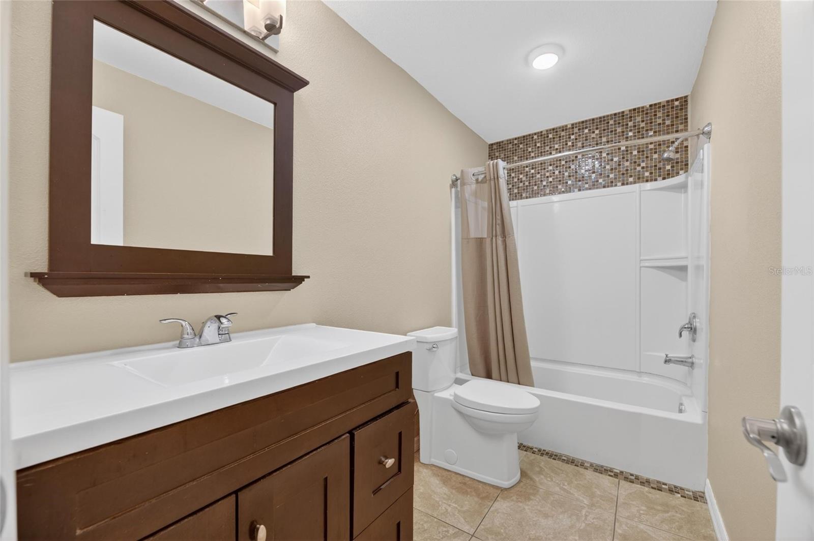 2078 SHADOW PINE DR, BRANDON, FL, 33511