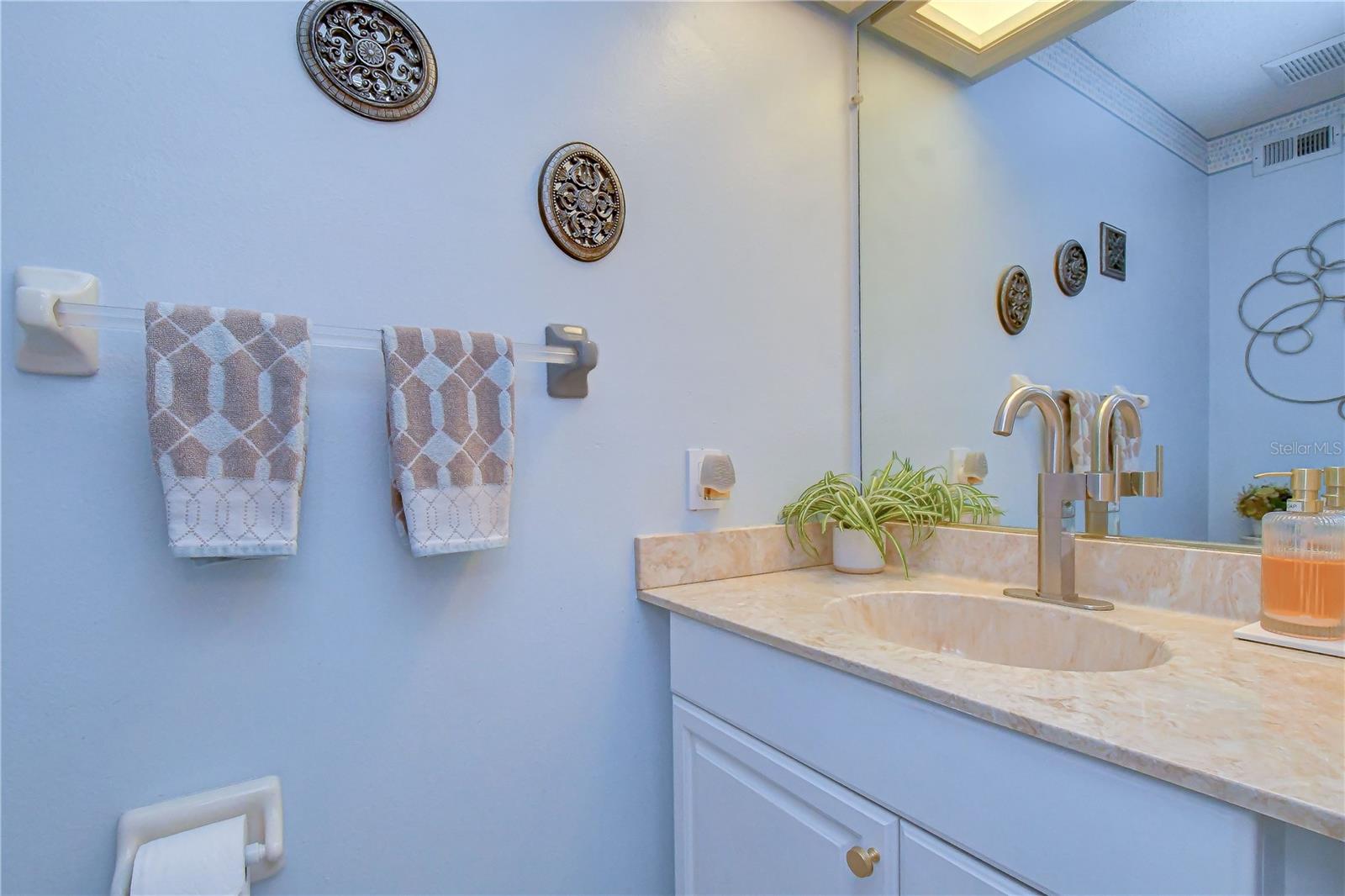 1227 RAINBROOK CIR, VALRICO, FL, 33596