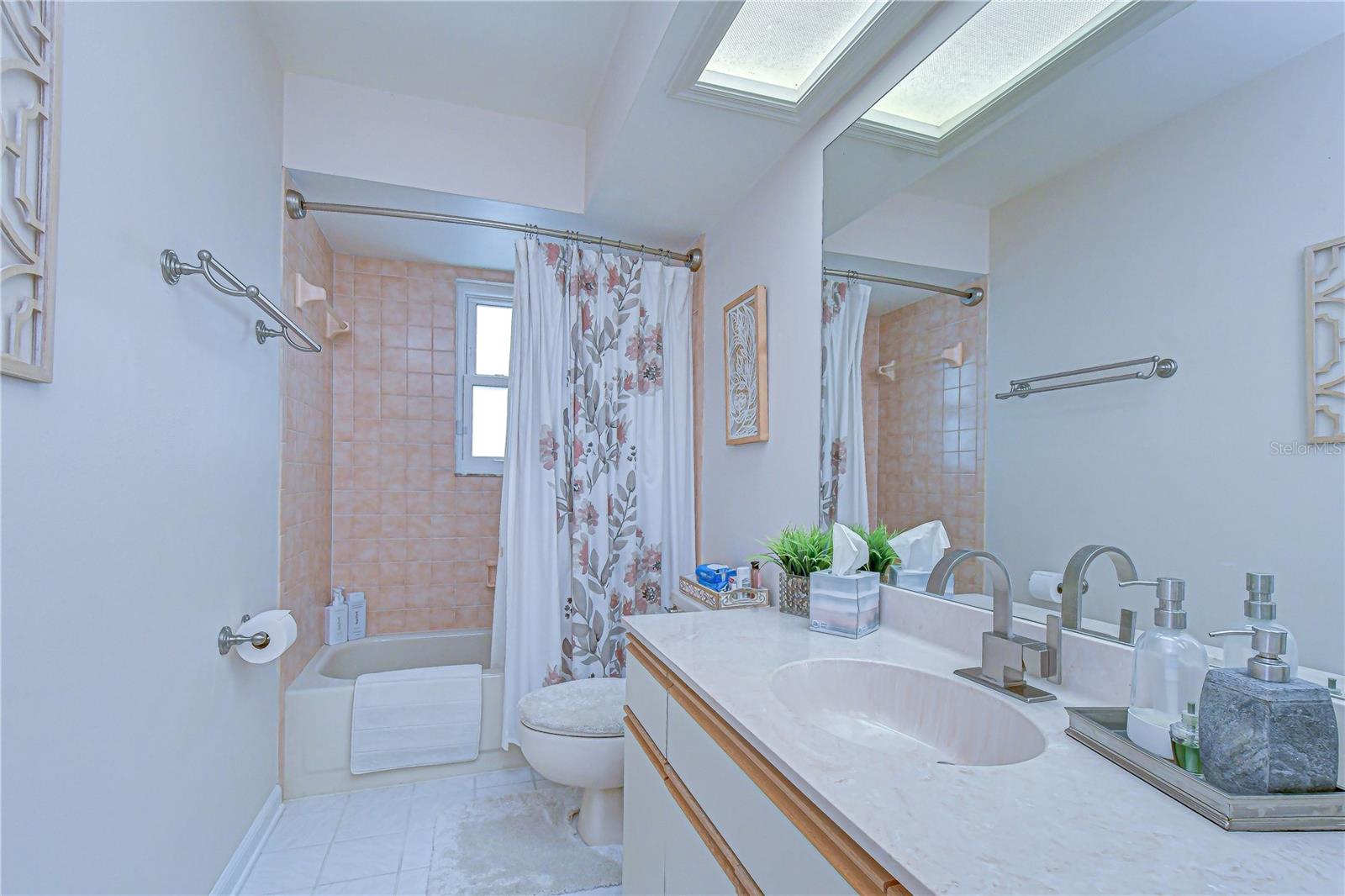 1227 RAINBROOK CIR, VALRICO, FL, 33596