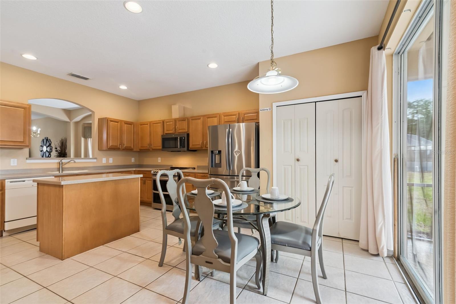 1162 SOLANA CIR, DAVENPORT, FL, 33897