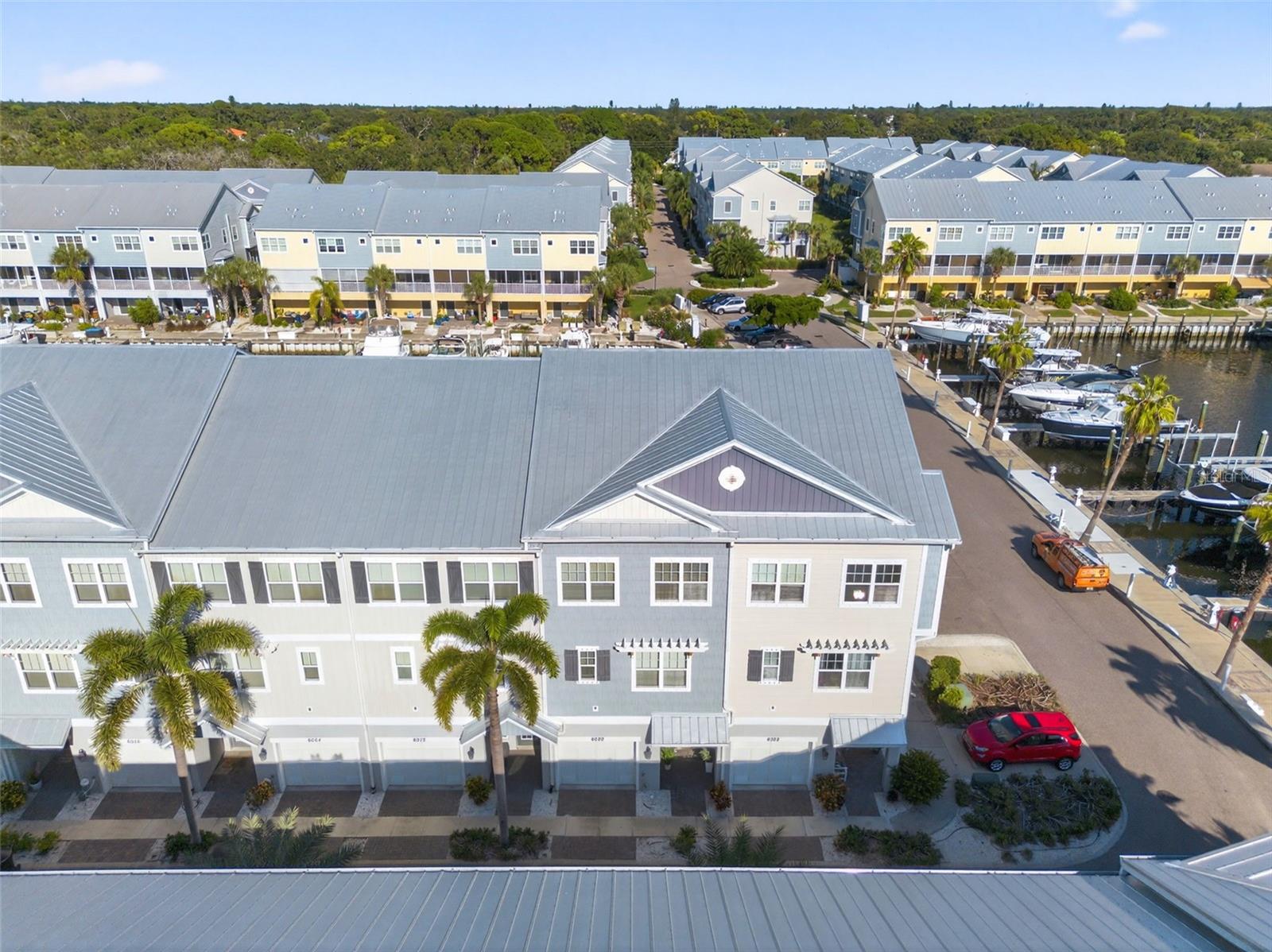 6080 MOORINGS DR S, ST PETERSBURG, FL, 33712