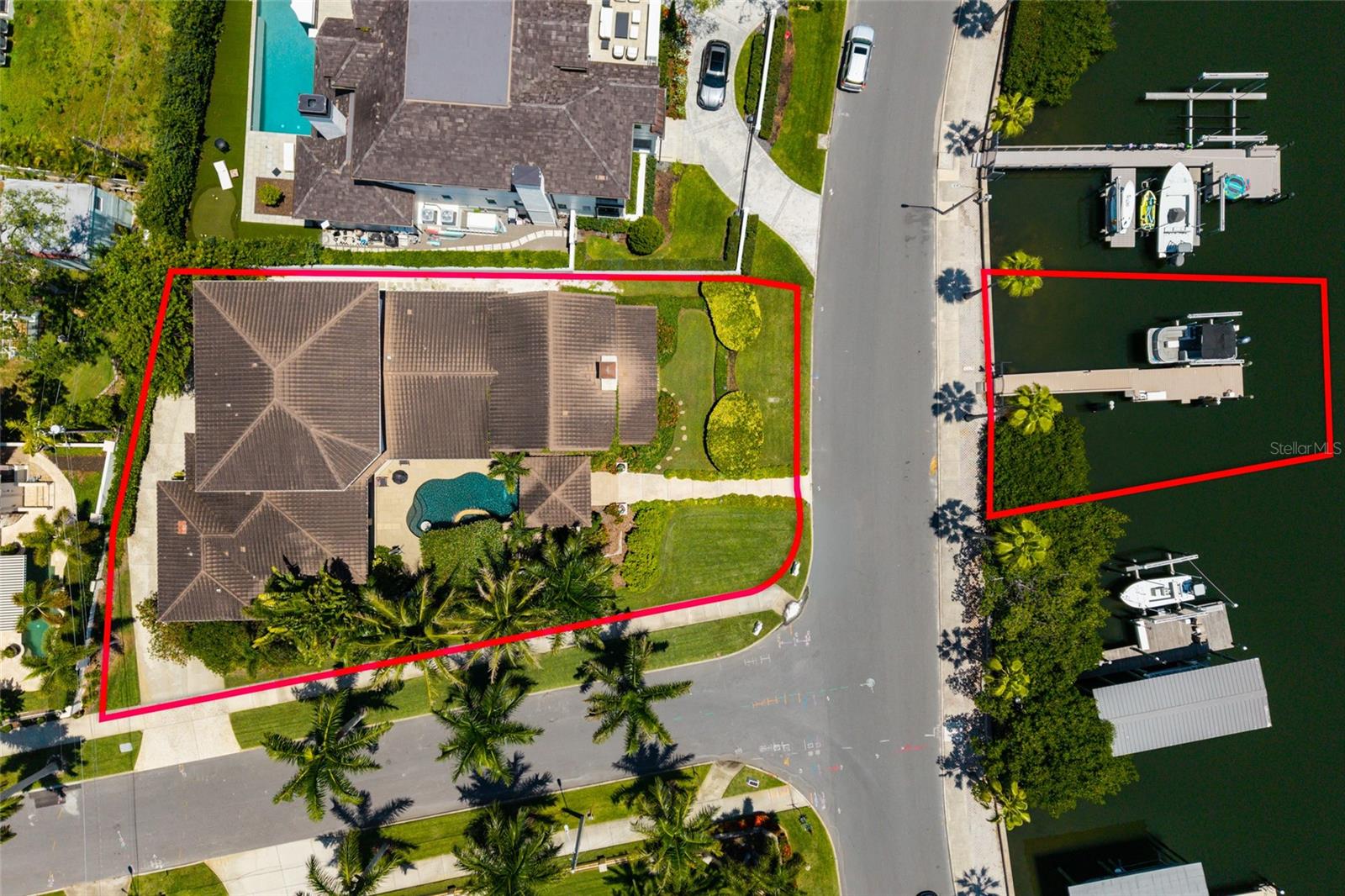 200 BRIGHTWATERS BLVD NE, ST PETERSBURG, FL, 33704