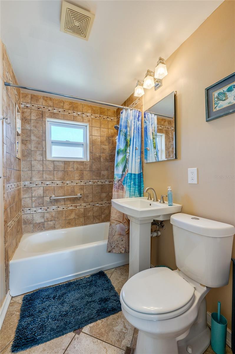 723 STEELE AVE, SOUTH DAYTONA, FL, 32119