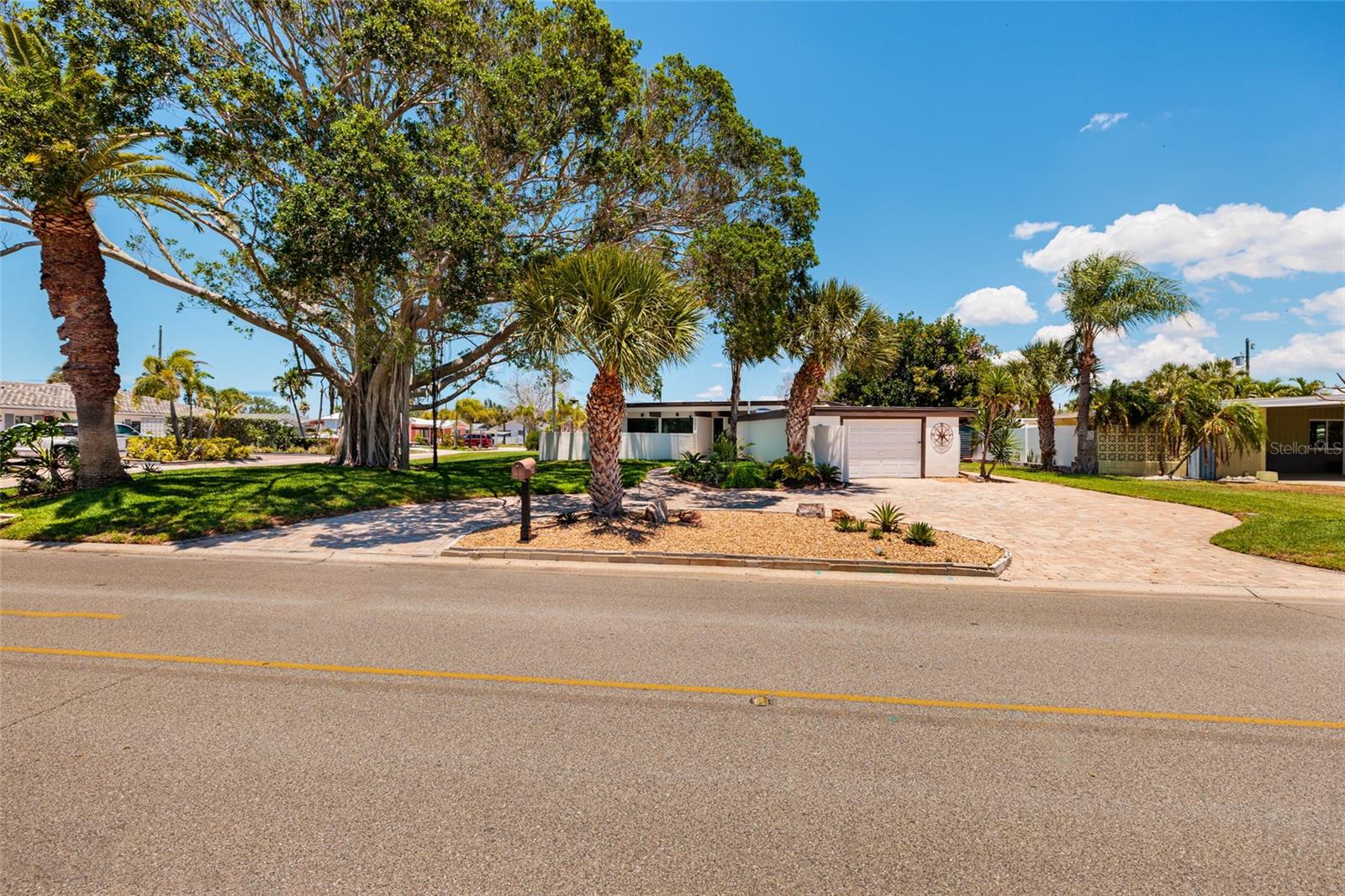 302 41ST AVE, ST PETE BEACH, FL, 33706