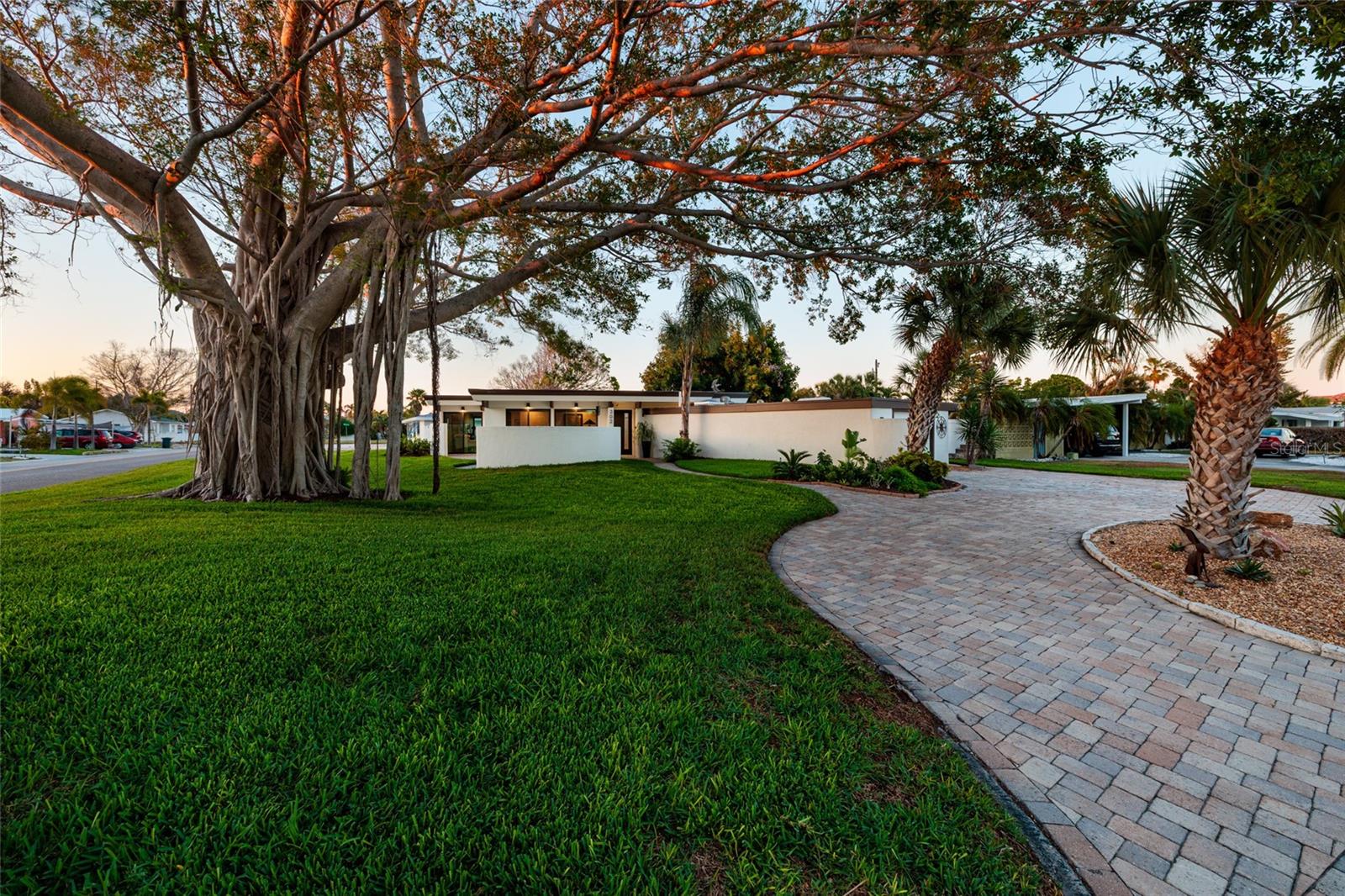 302 41ST AVE, ST PETE BEACH, FL, 33706