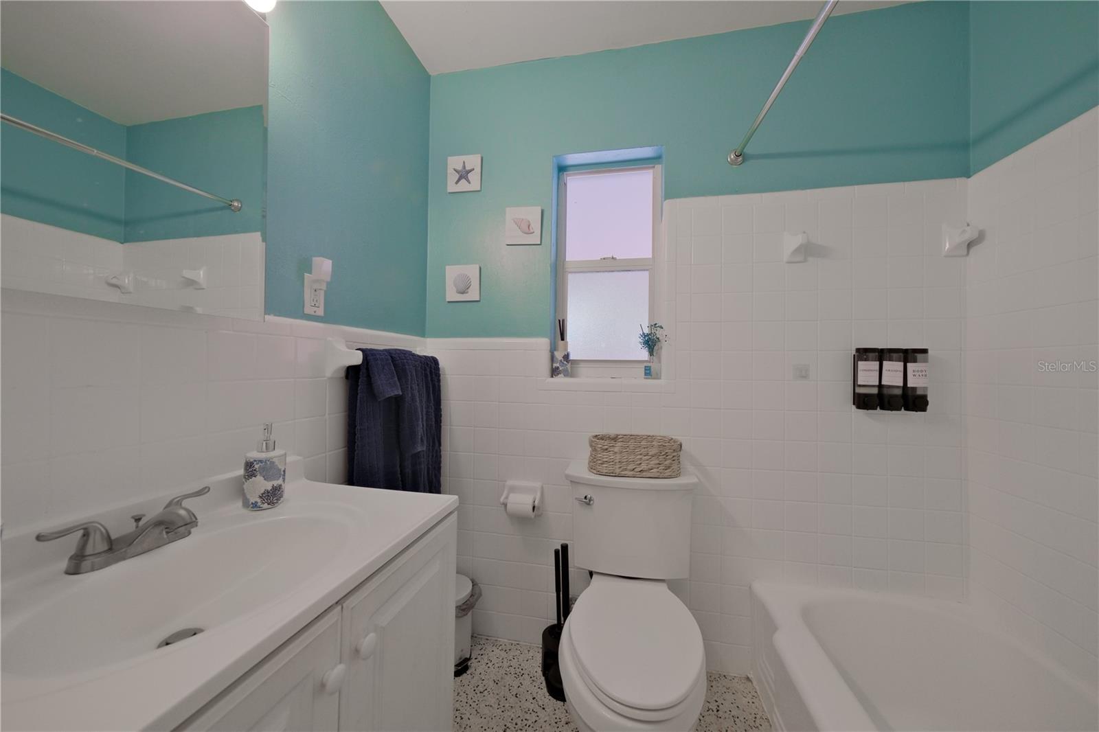 993 GARY ST #A & B, SARASOTA, FL, 34234