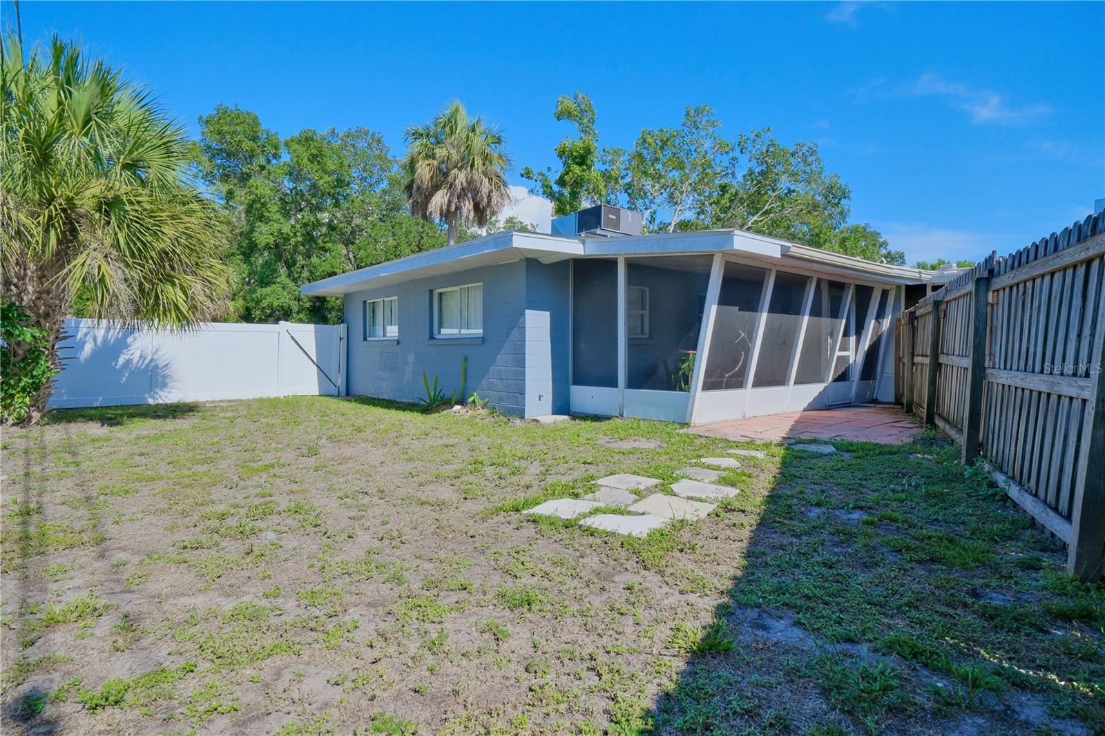 993 GARY ST #A & B, SARASOTA, FL, 34234