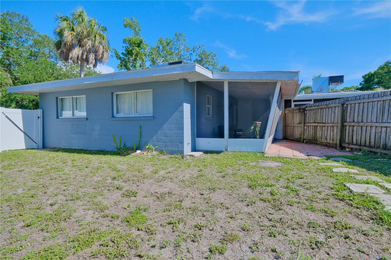 993 GARY ST #A & B, SARASOTA, FL, 34234
