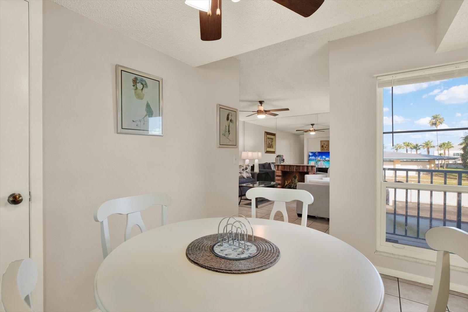 169 MEDALLION BLVD #E, MADEIRA BEACH, FL, 33708