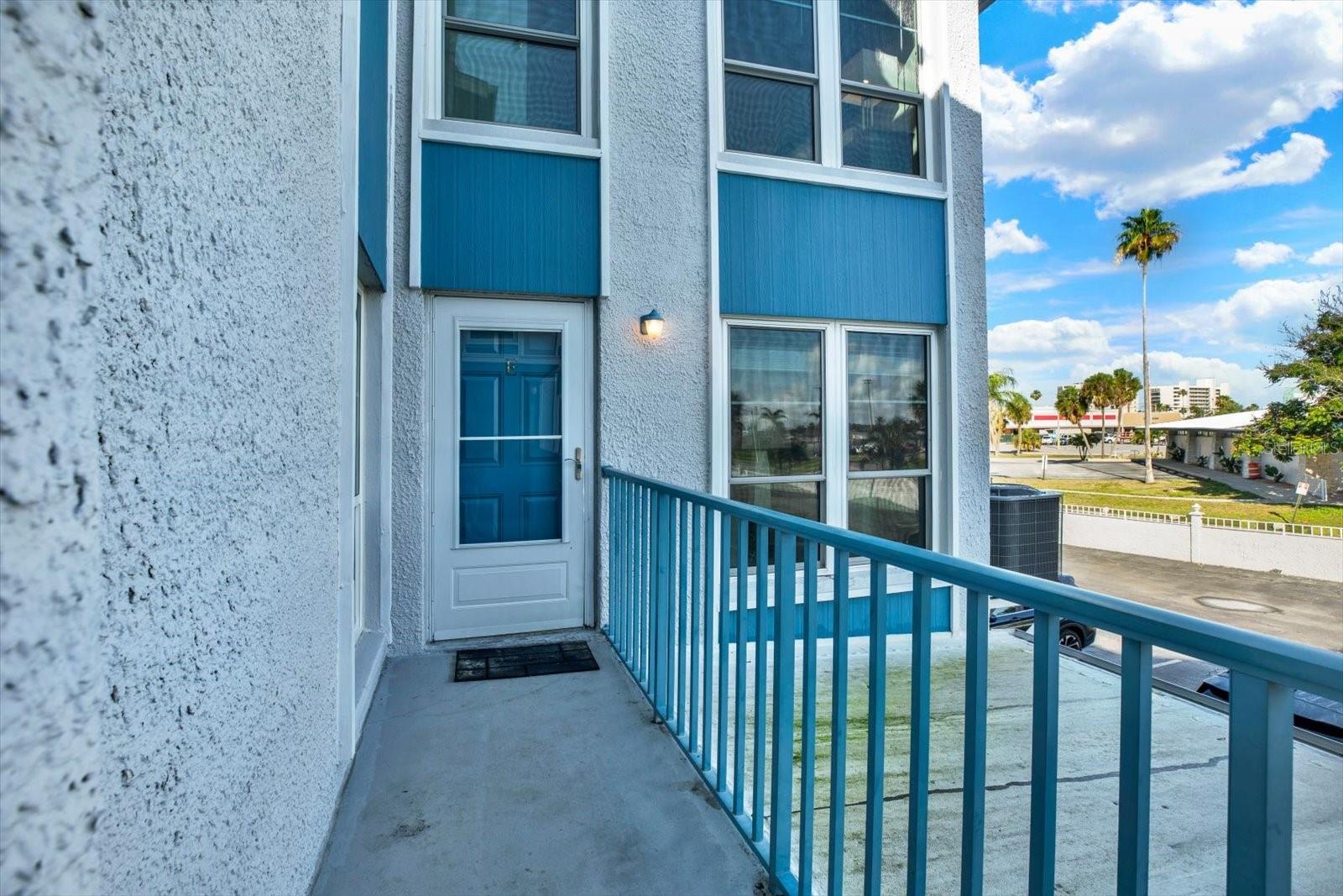 169 MEDALLION BLVD #E, MADEIRA BEACH, FL, 33708