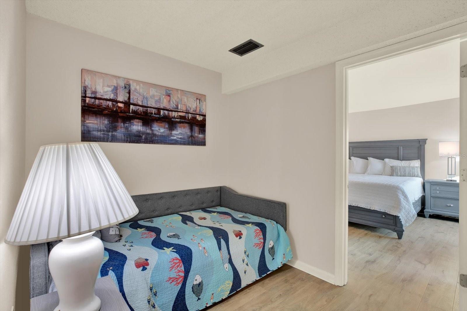 169 MEDALLION BLVD #E, MADEIRA BEACH, FL, 33708
