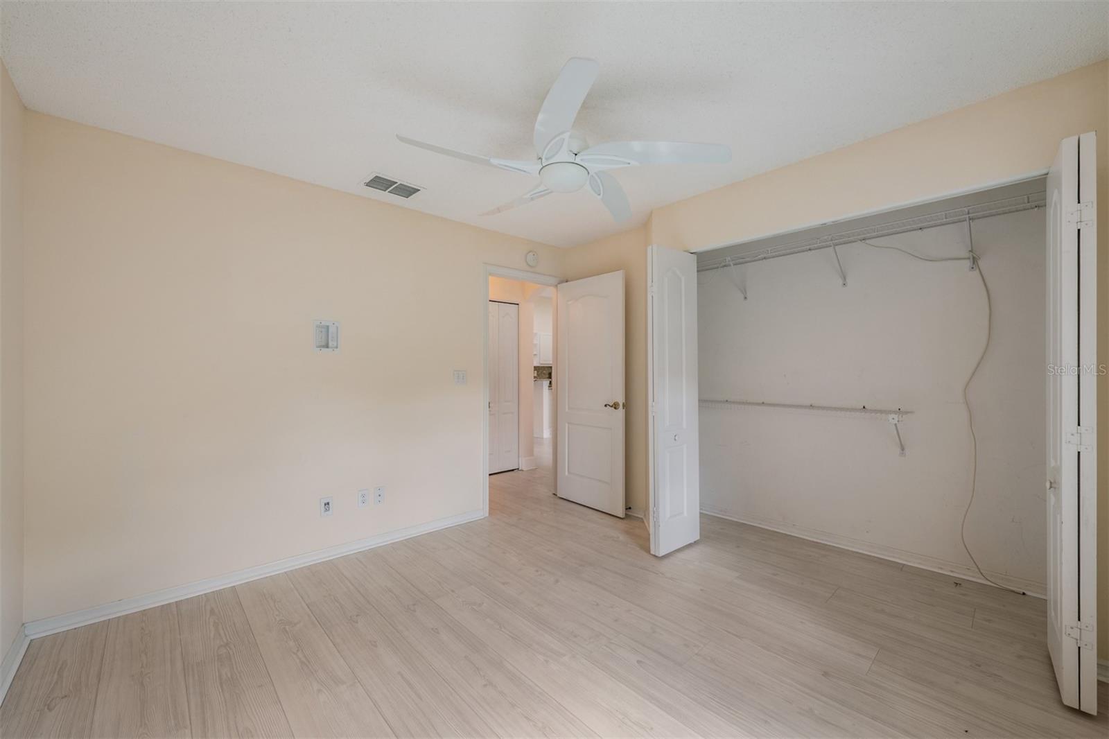 1230 CORINTH GREENS DR #2, SUN CITY CENTER, FL, 33573