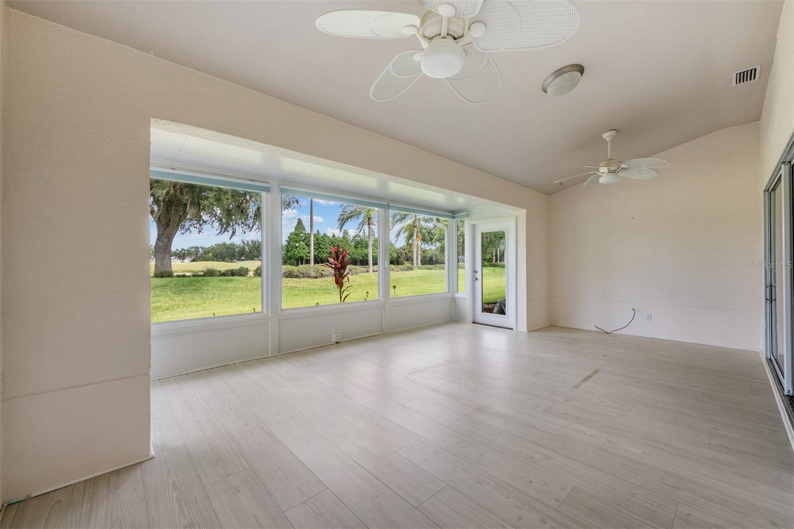 1230 CORINTH GREENS DR #2, SUN CITY CENTER, FL, 33573