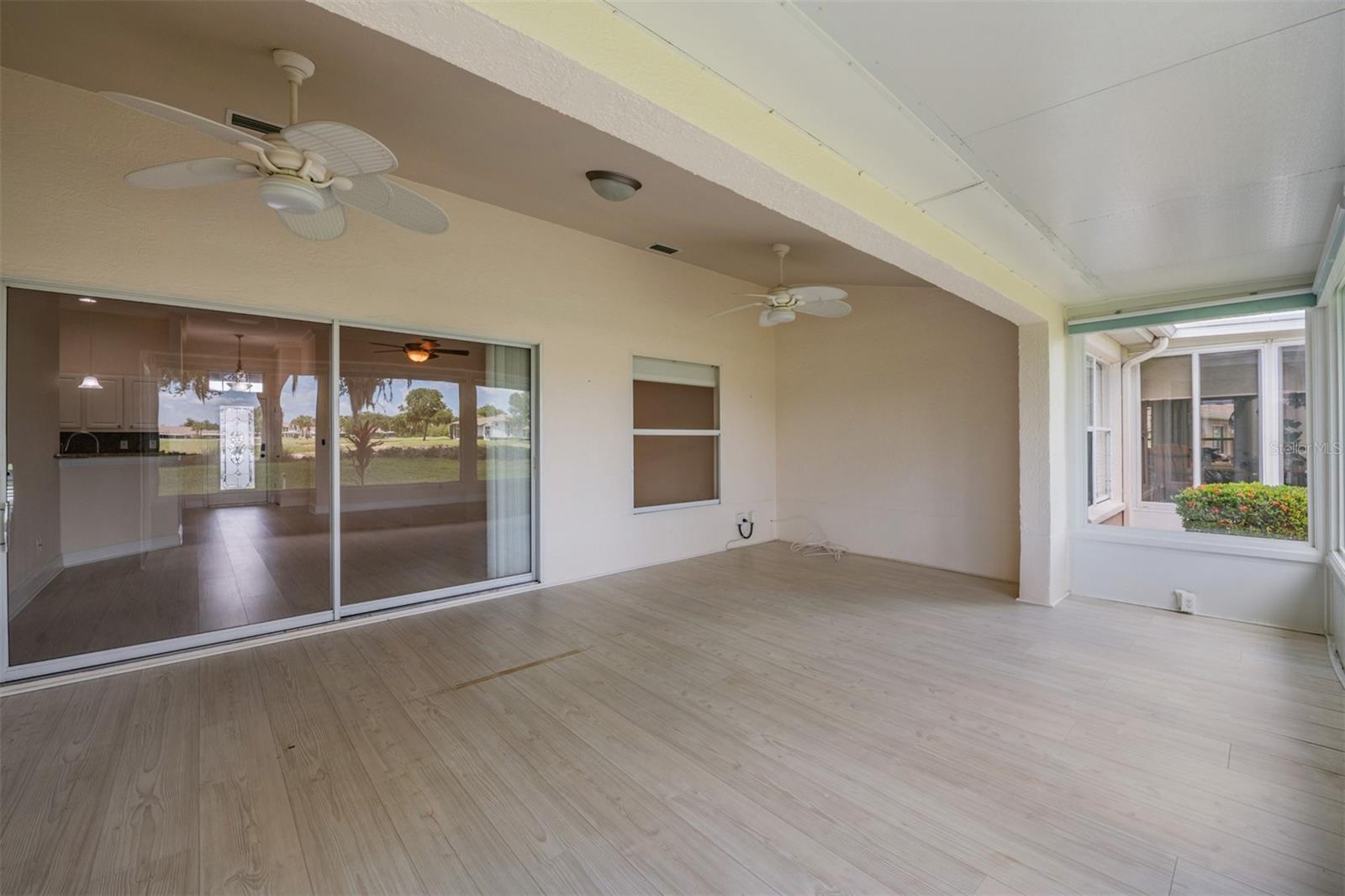 1230 CORINTH GREENS DR #2, SUN CITY CENTER, FL, 33573